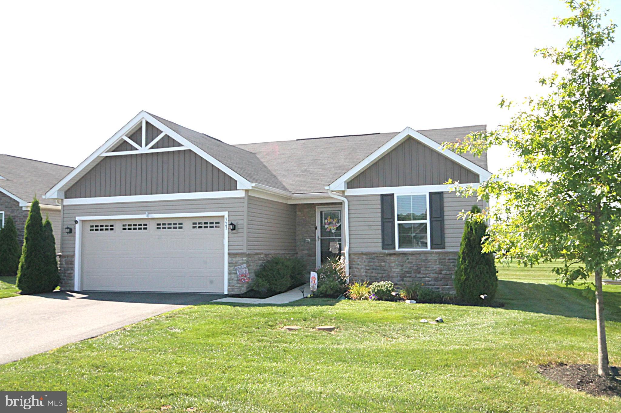 323 STEEPLECHASE LANE