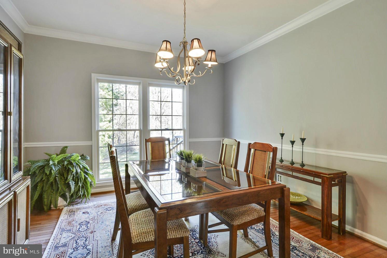 HAWTHORNE FOREST - Residential