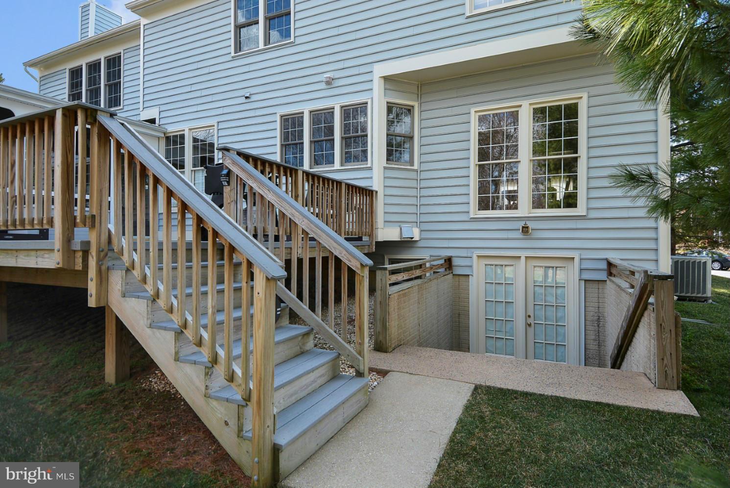 HAWTHORNE FOREST - Residential