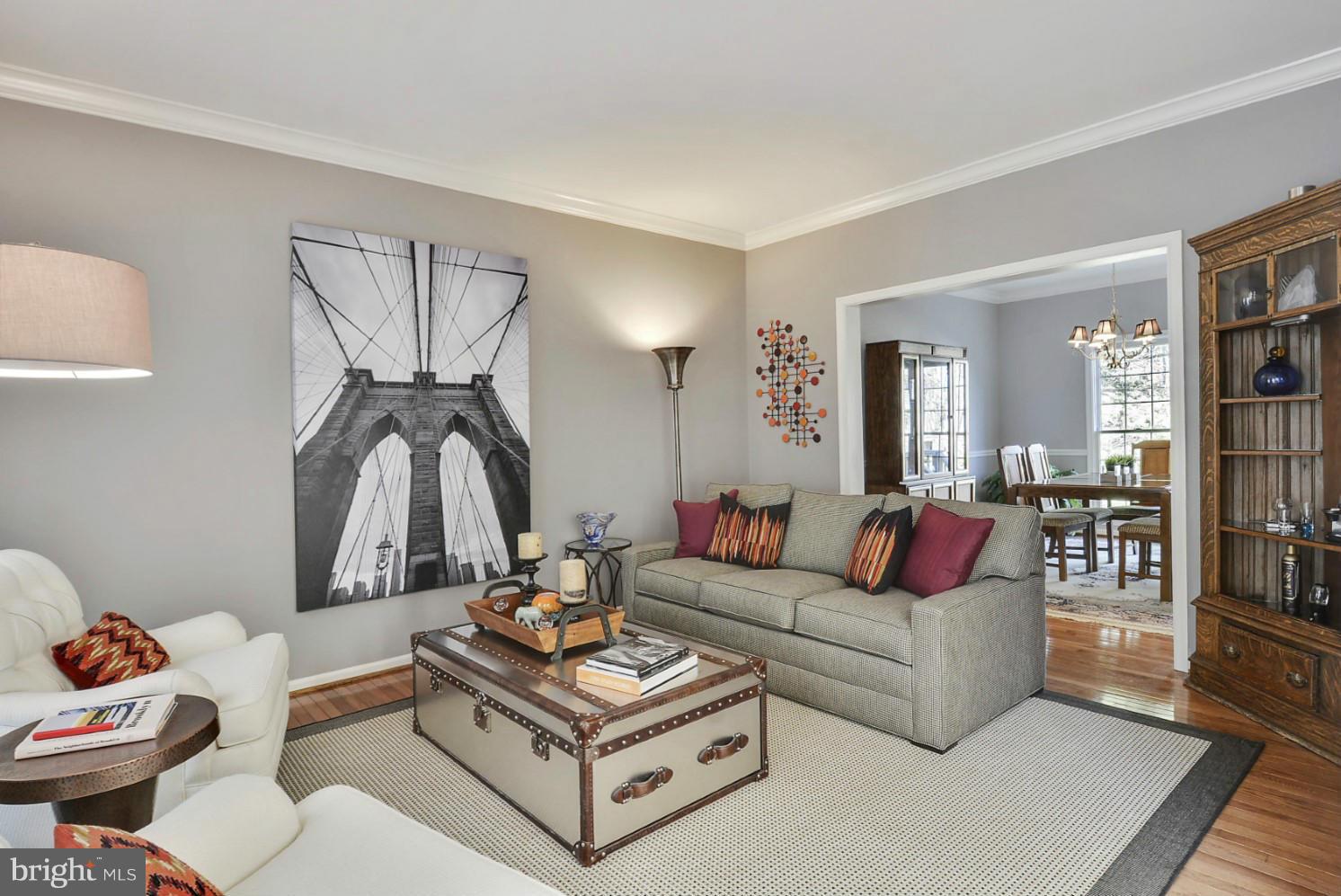 HAWTHORNE FOREST - Residential