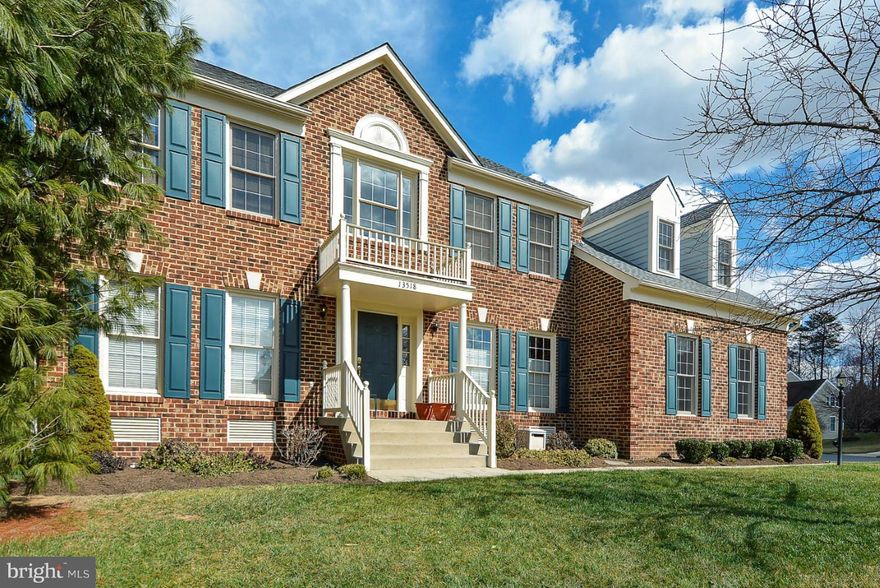 "NEW ON THE MARKET"!!! Brick Front Colonial with upgraded Kitchen with stunning Granite counter tops and backsplash, Stone Front FPL, Main Level Library, Fresh Paint, New Carpeting, Walk-up Finished Basement, HUGE Master Suite incl.Sitting Room, dual WICs, and Luxury Bath.  Corner lot offers WOODED VIEWS from Deck & Screened-In Rear Porch, & MUCH MORE!!! ***OPEN HOUSE SUNDAY, March 19th, 1-4 PM***
