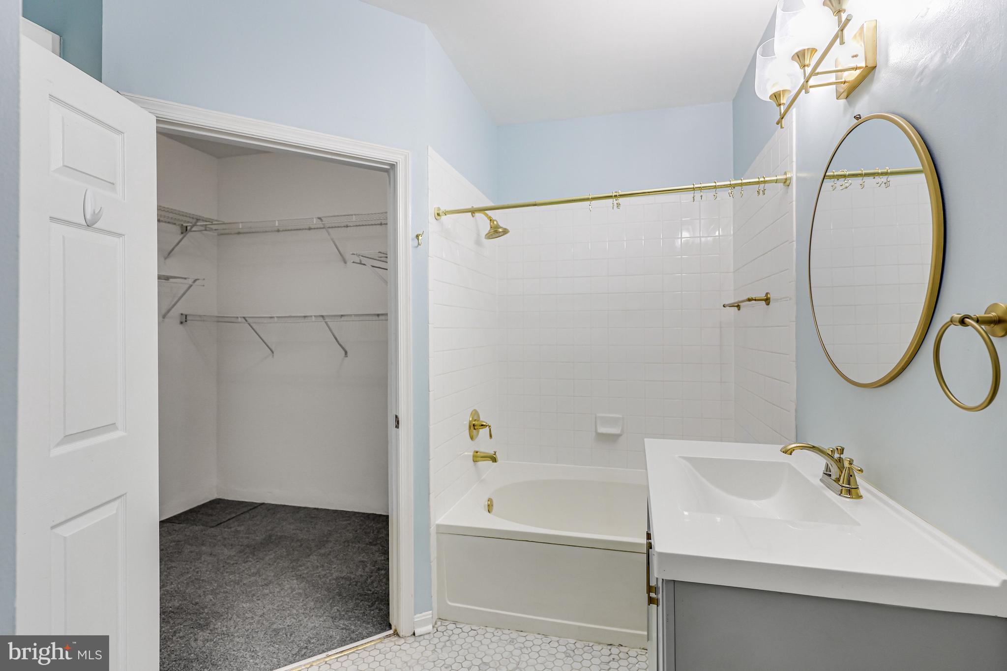 PALAZZO AT PARK CENTER - Residential
