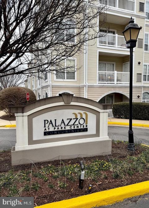 Photo of 4560 Strutfield Lane #1110, ALEXANDRIA, VA 22311 (MLS # VAAX2060226)