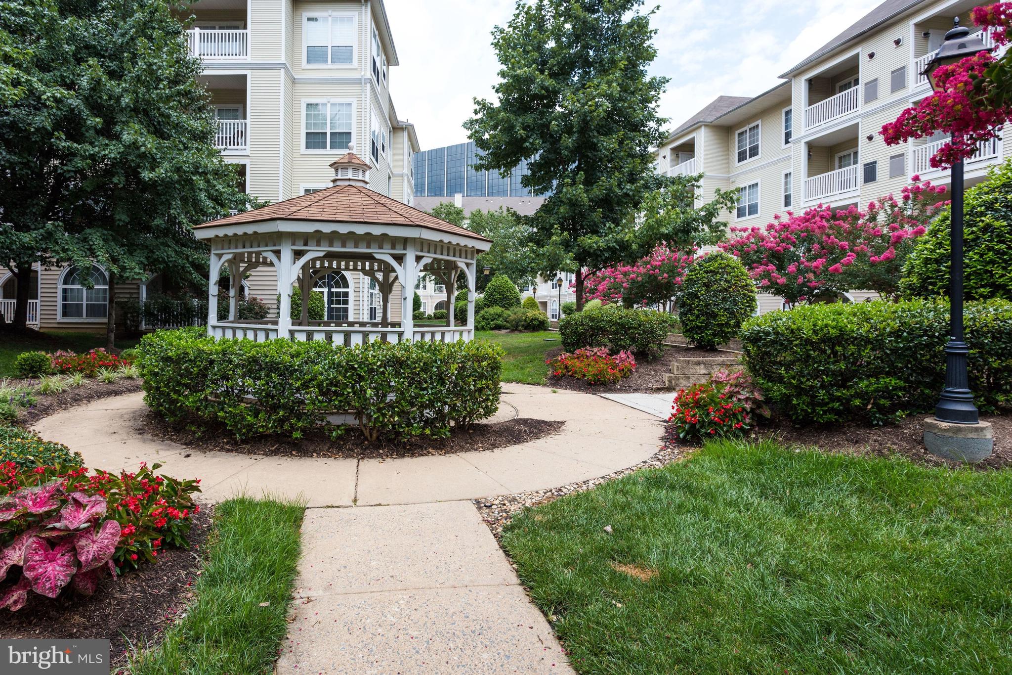 PALAZZO AT PARK CENTER - Residential