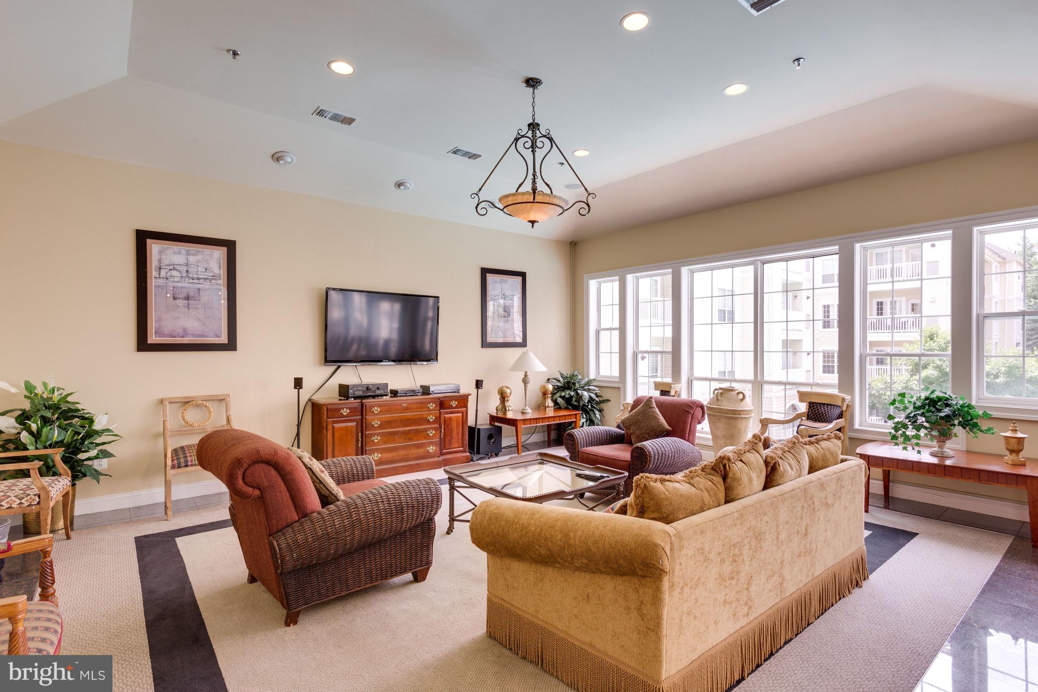 PALAZZO AT PARK CENTER - Residential