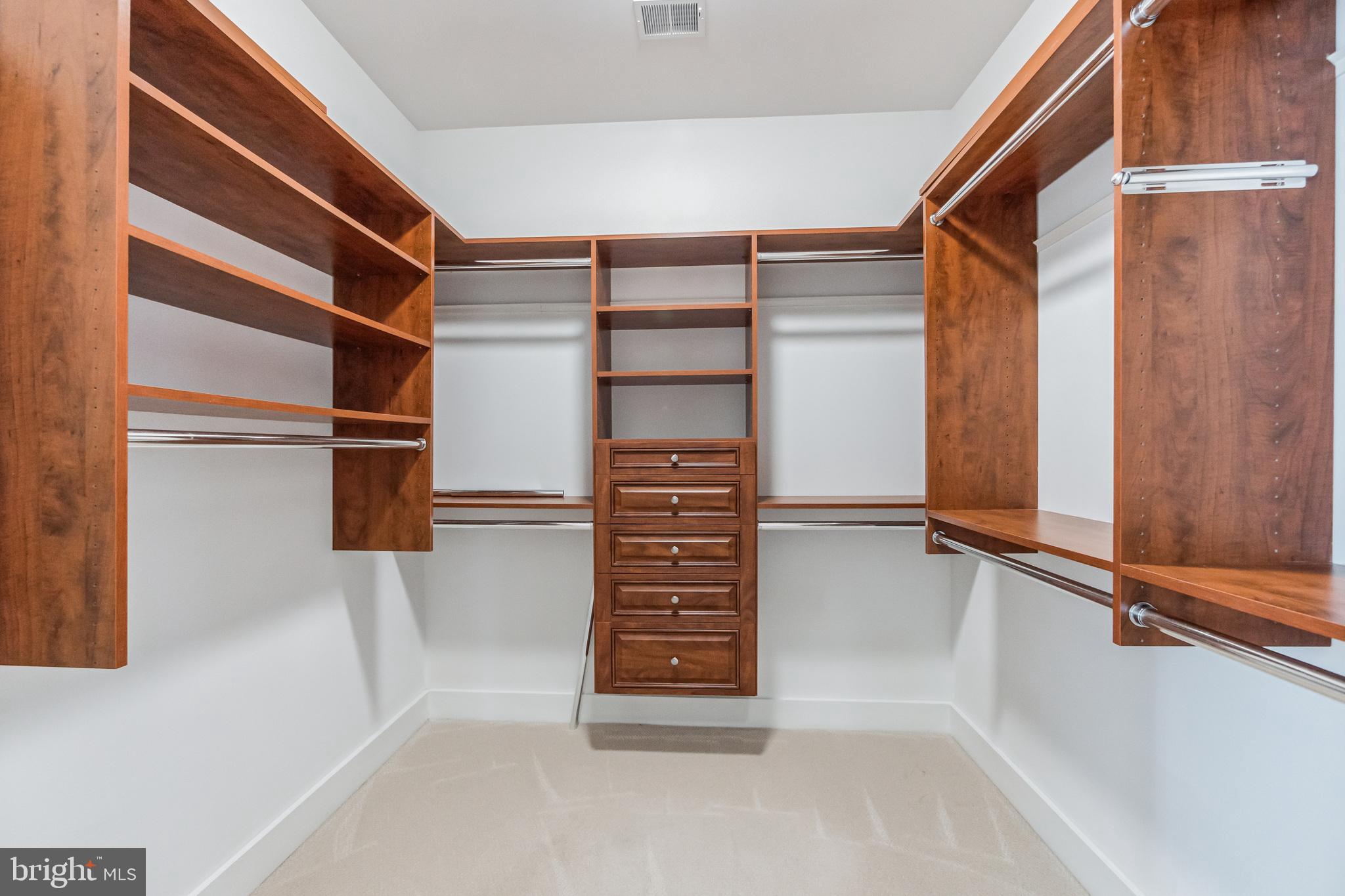 ORCHARD VIEW - Residential