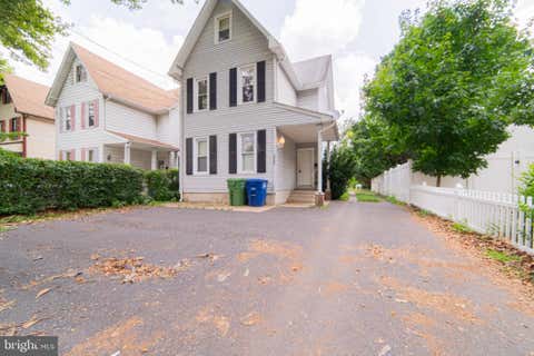Condo For Rent - 920 Cinnaminson Avenue #B<br/> Burlington County, PALMYRA, NJ 08065