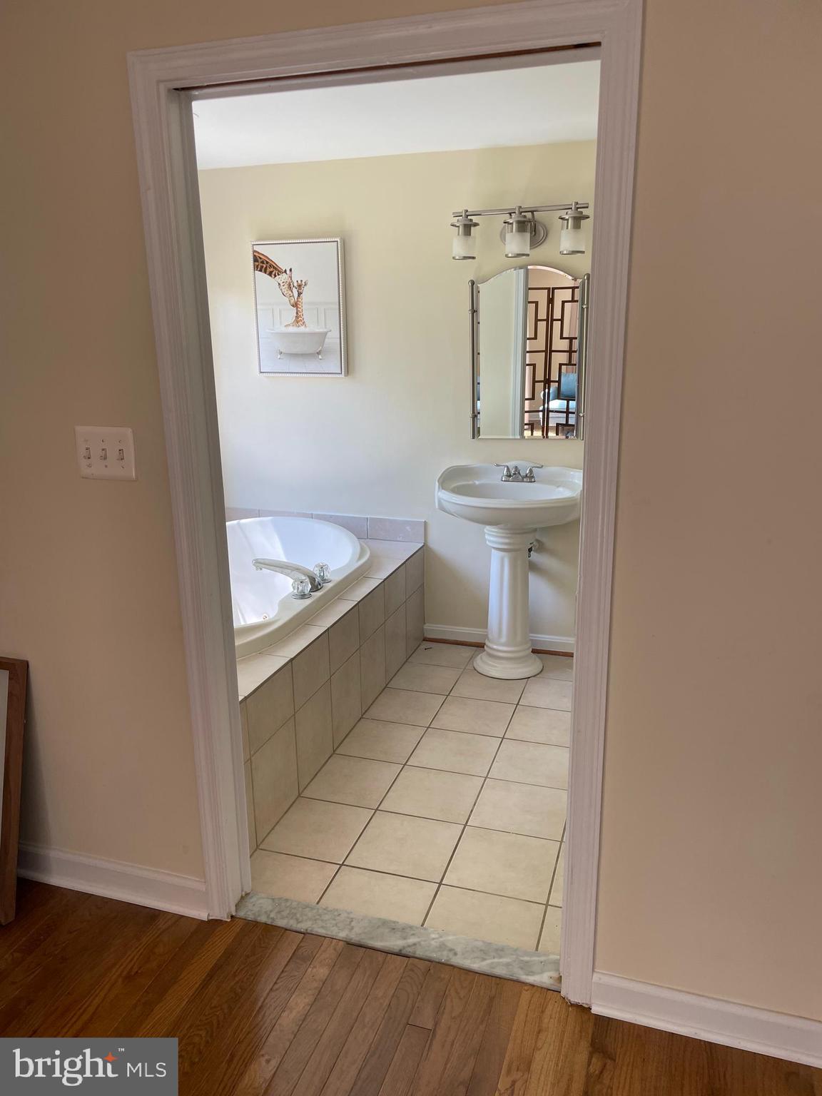 ARUNDEL ON THE BAY - Residential Lease