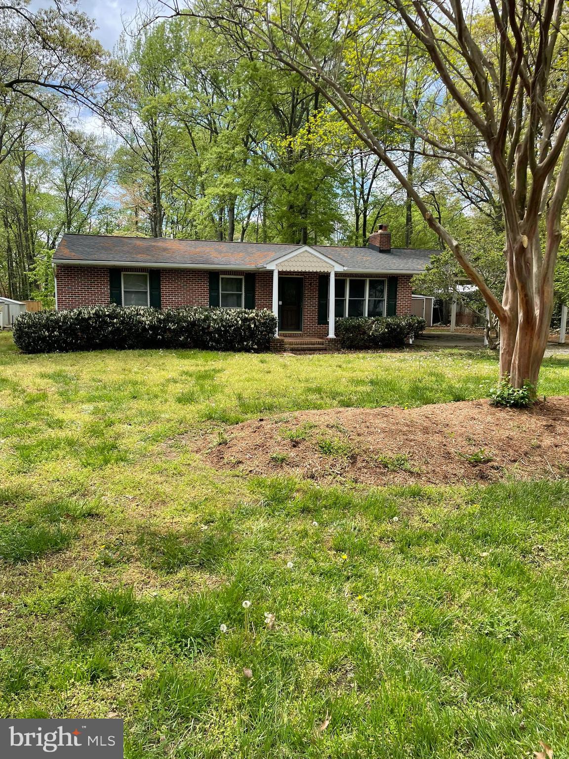 ARUNDEL ON THE BAY - Residential Lease