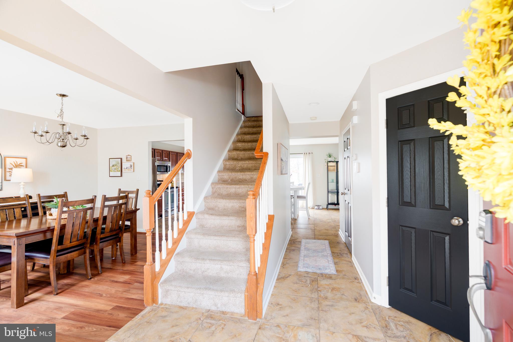 THE COURTS OF MALLORY - Residential