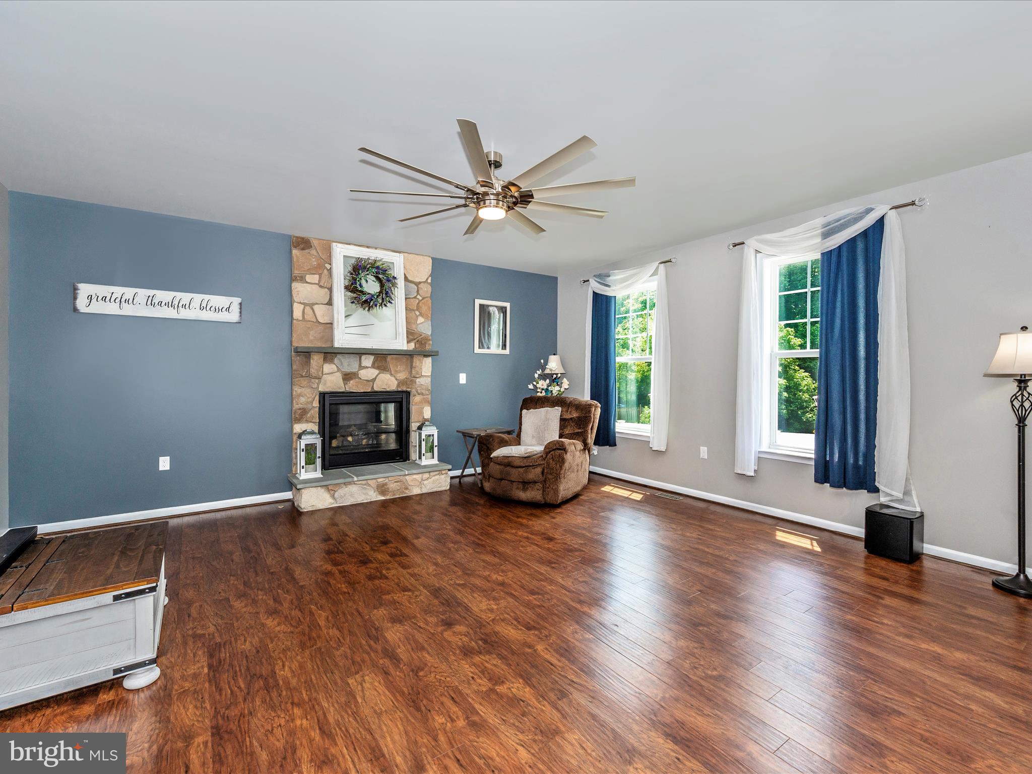 ARCHERS ROCK - Residential