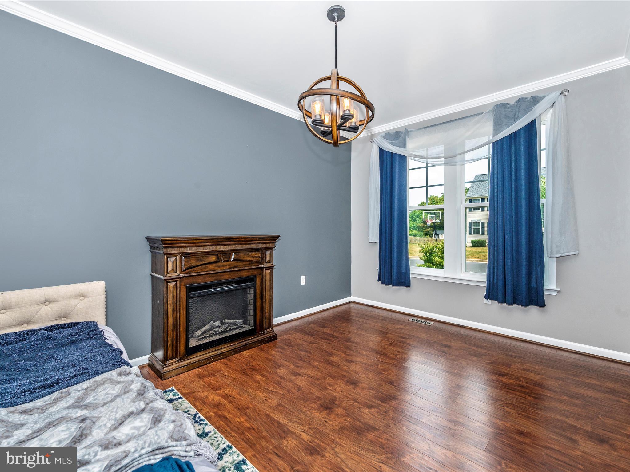 ARCHERS ROCK - Residential