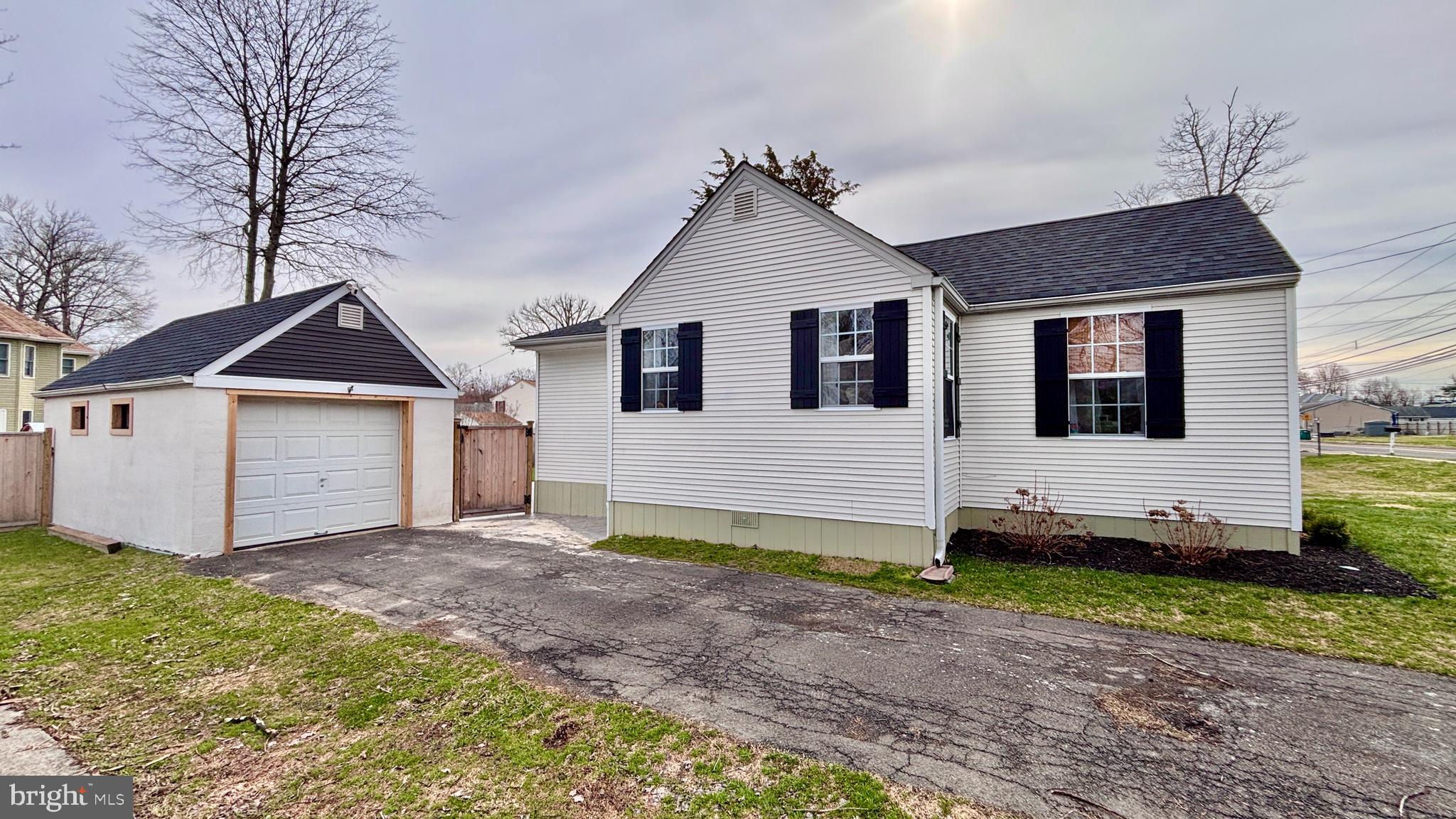 LANGHORNE GABLES - Residential