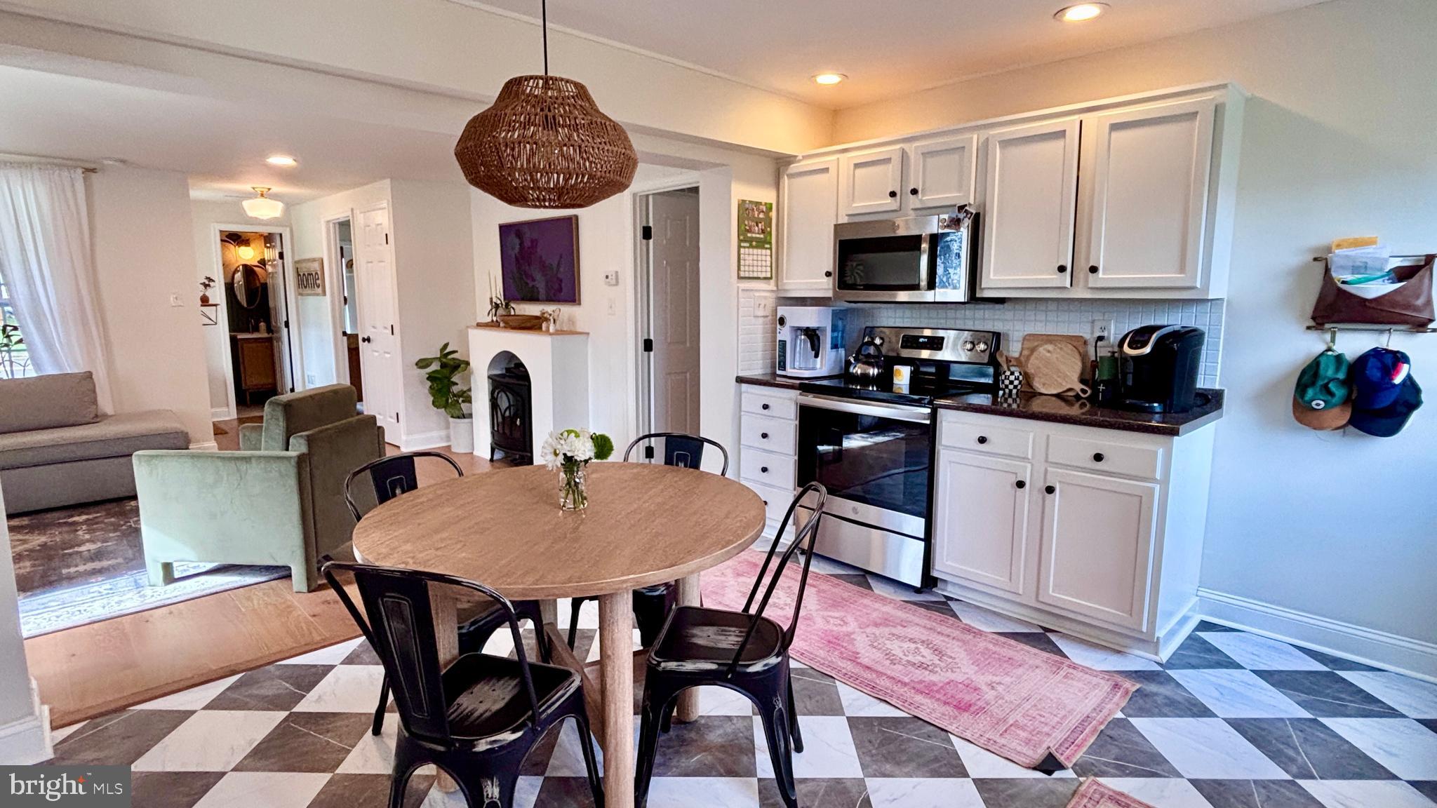 LANGHORNE GABLES - Residential