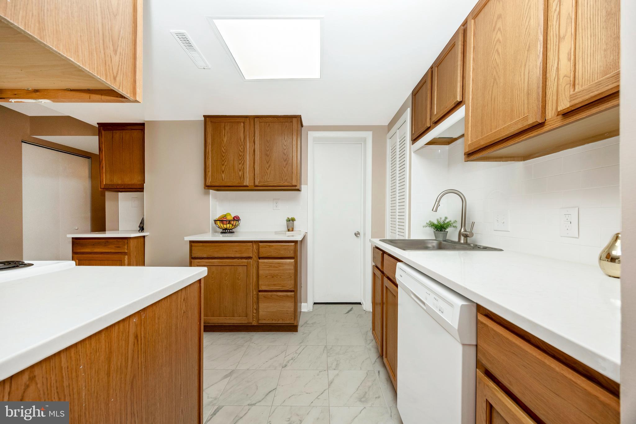 VILLAGE OF HARPERS CHOICE - Residential