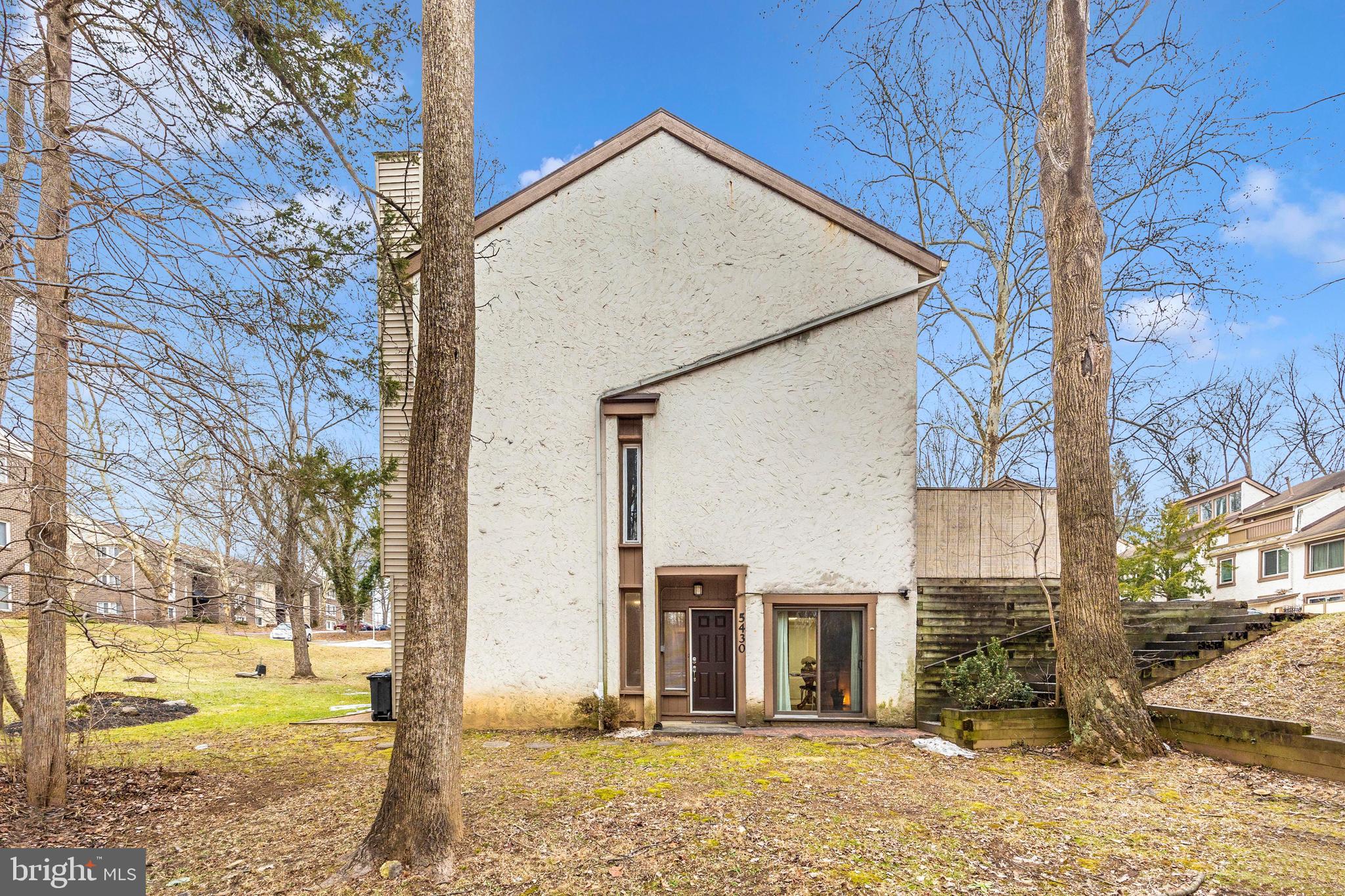 VILLAGE OF HARPERS CHOICE - Residential