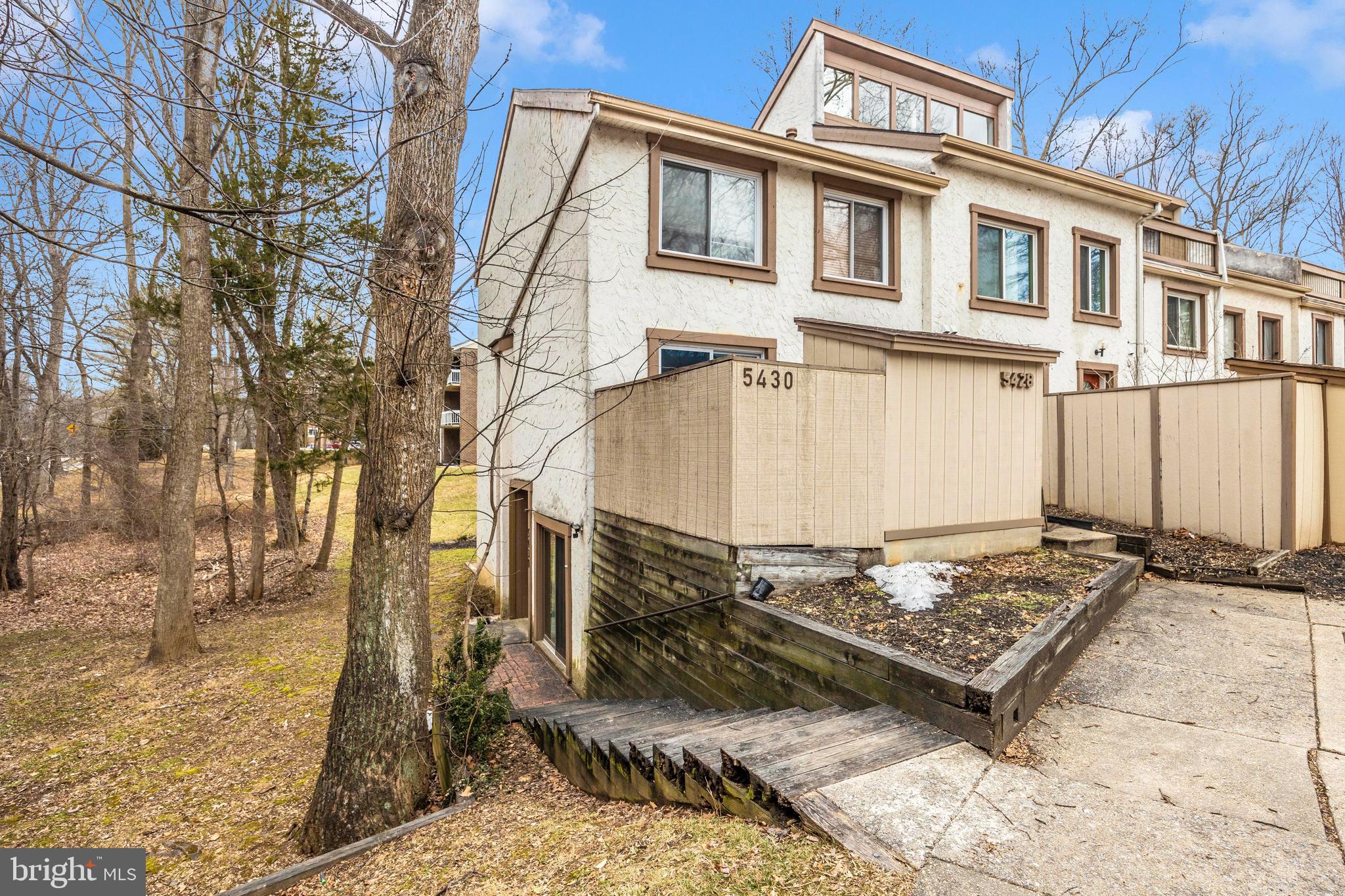 VILLAGE OF HARPERS CHOICE - Residential