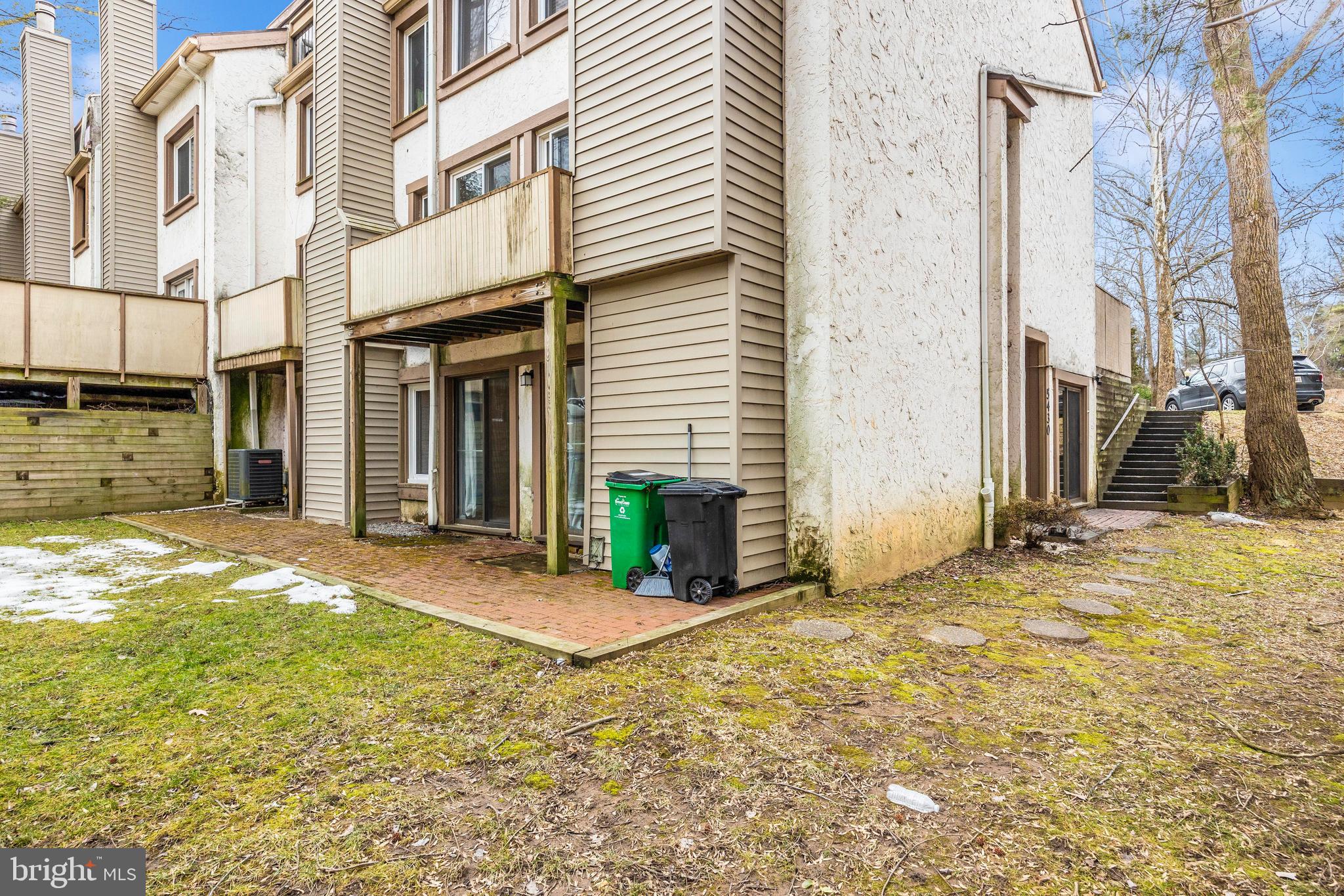 VILLAGE OF HARPERS CHOICE - Residential