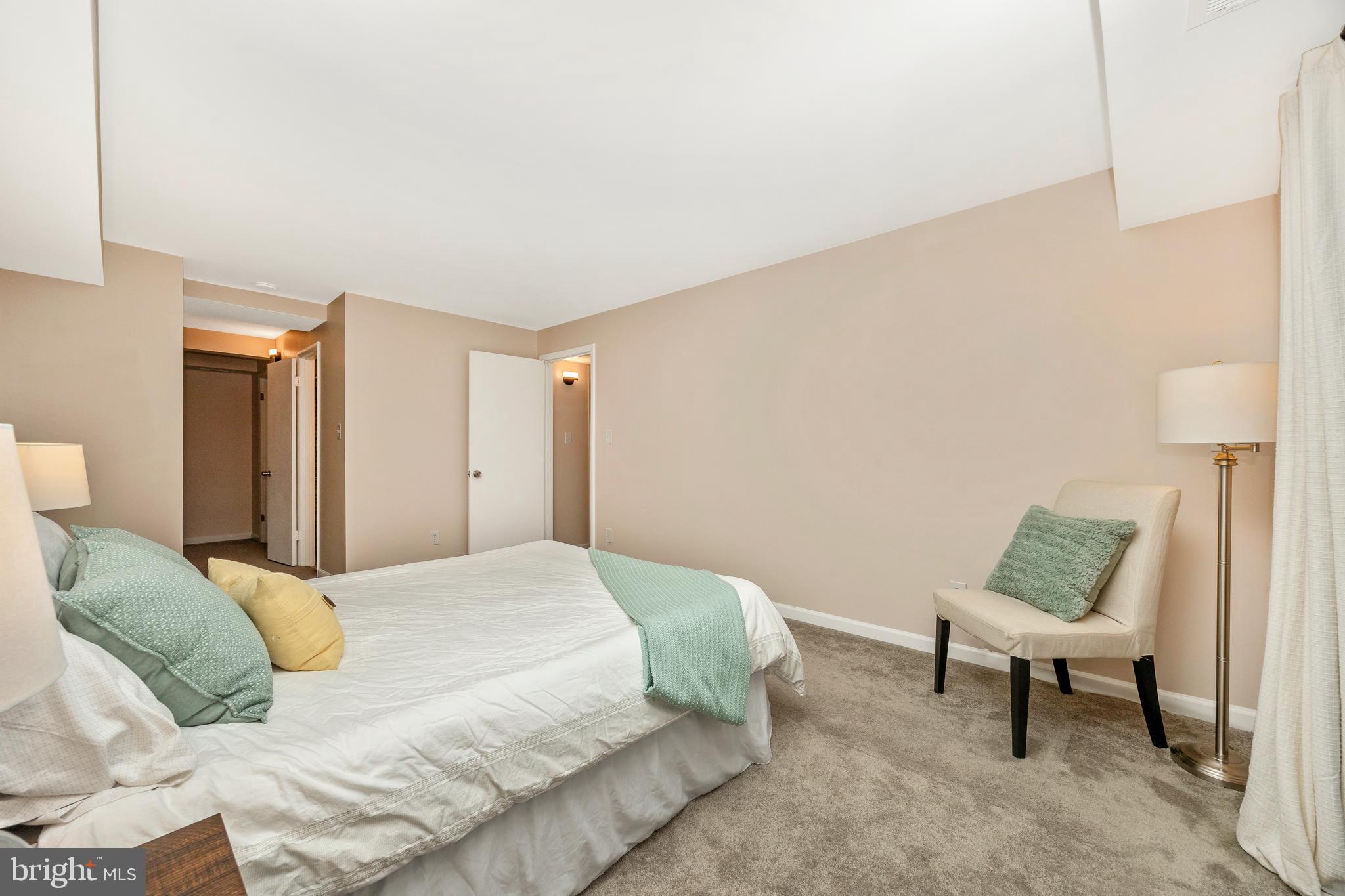 VILLAGE OF HARPERS CHOICE - Residential