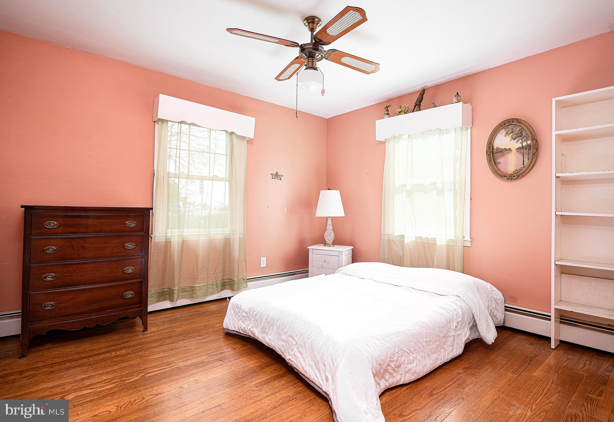 LAURELDALE - Residential