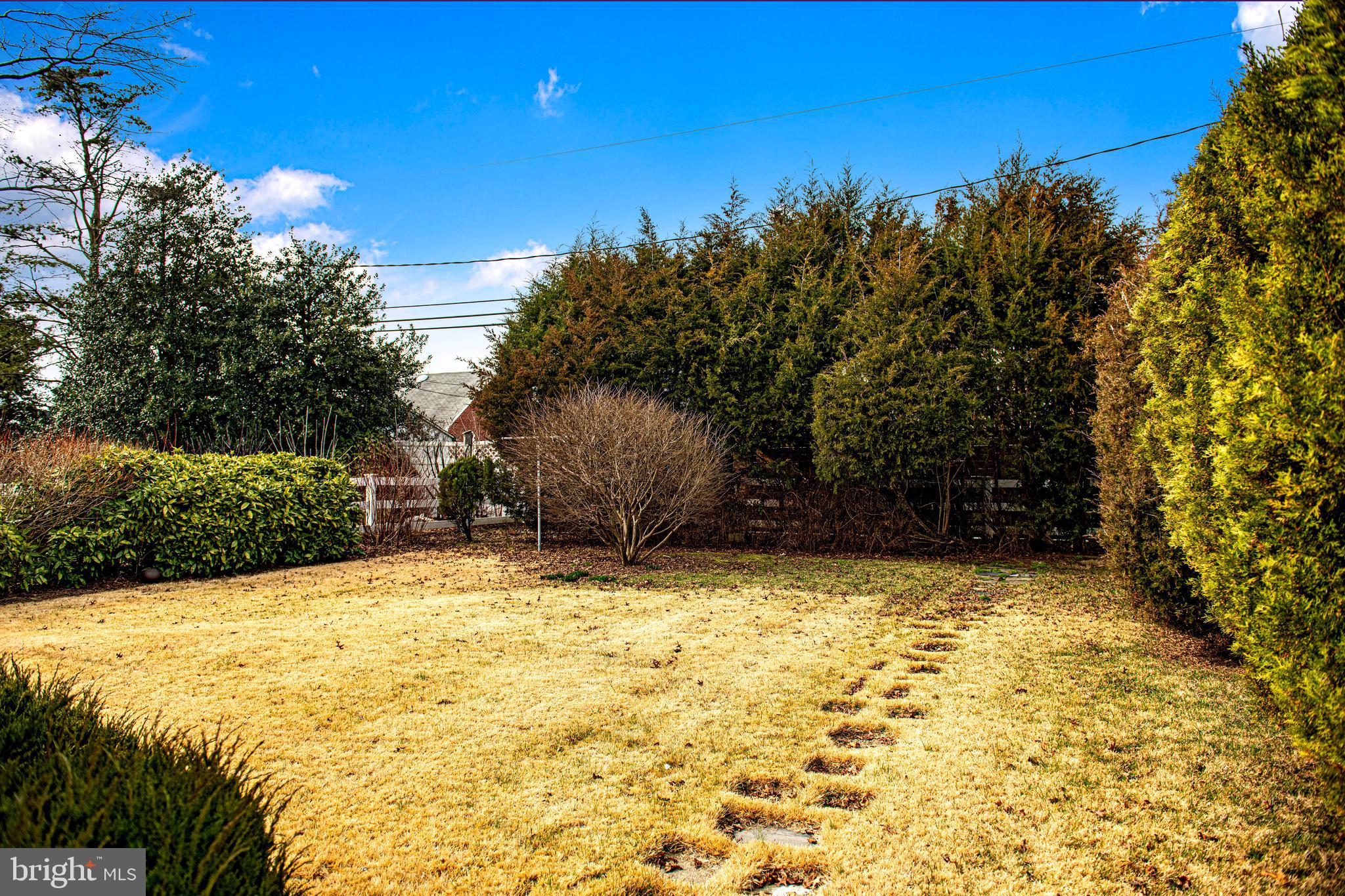 LAURELDALE - Residential