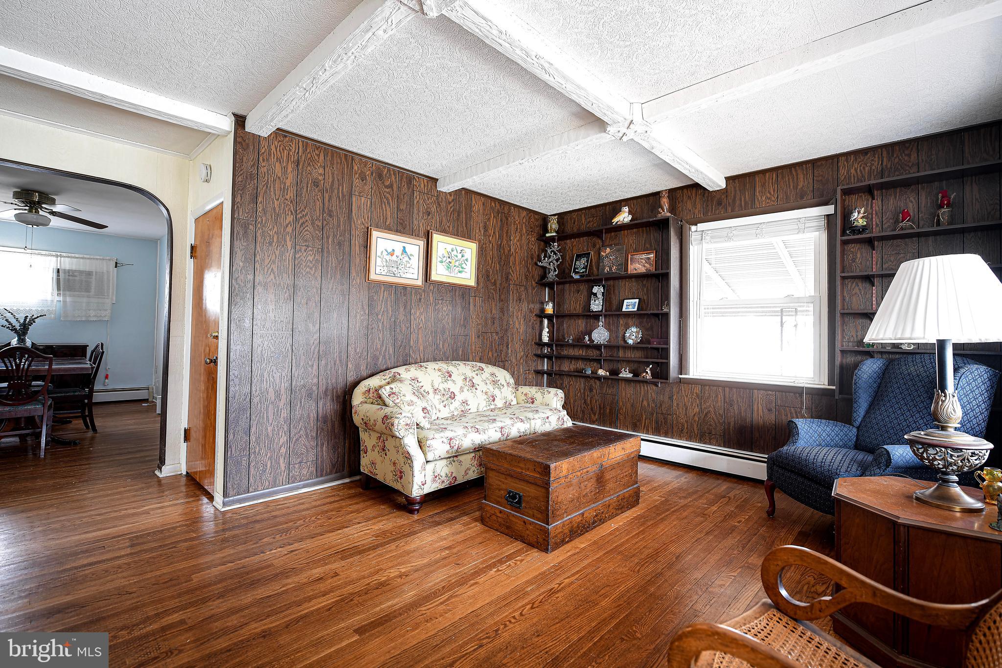 LAURELDALE - Residential