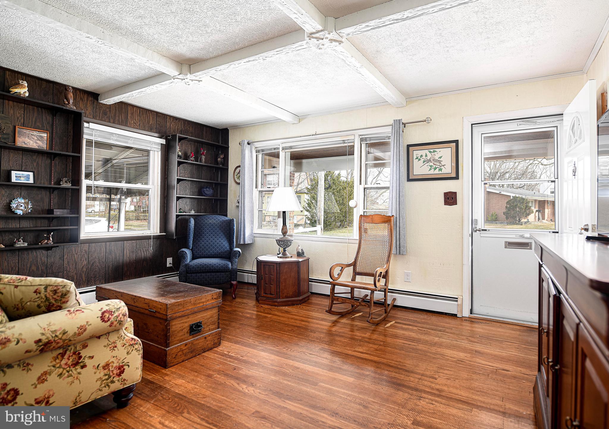 LAURELDALE - Residential