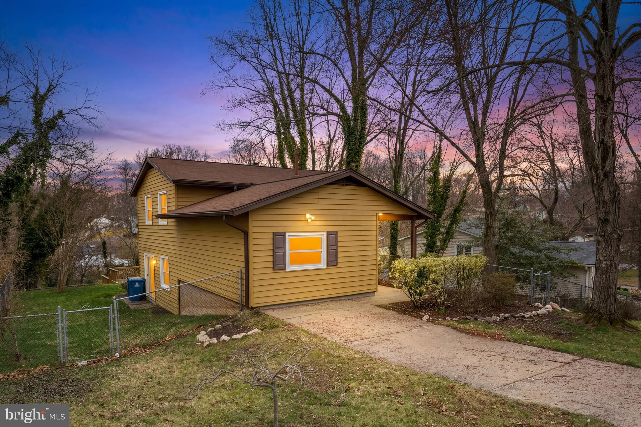 ROLLING VALLEY WEST - Residential