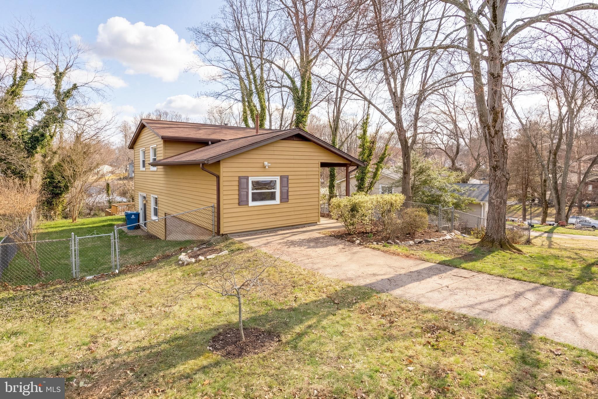 ROLLING VALLEY WEST - Residential