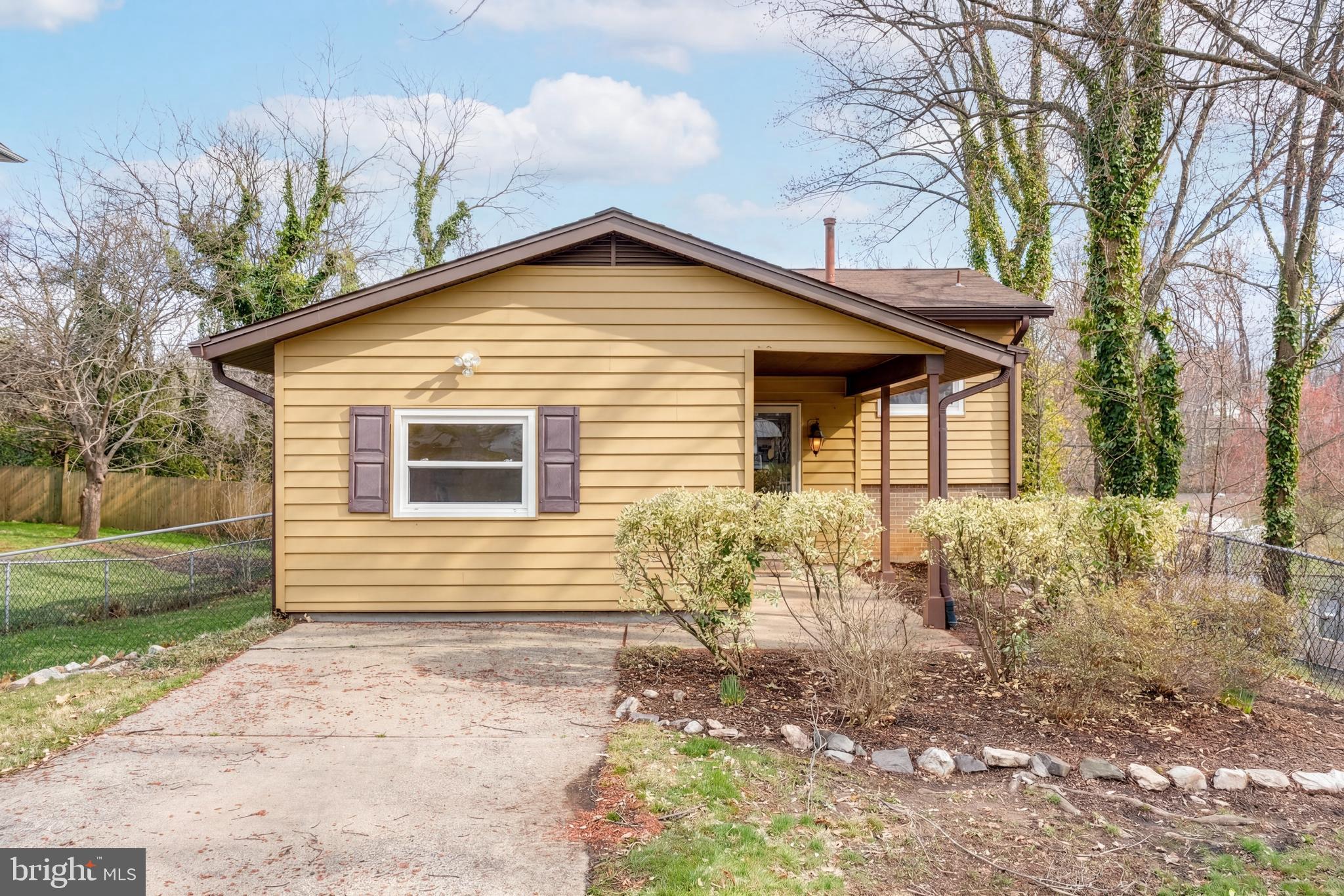 ROLLING VALLEY WEST - Residential