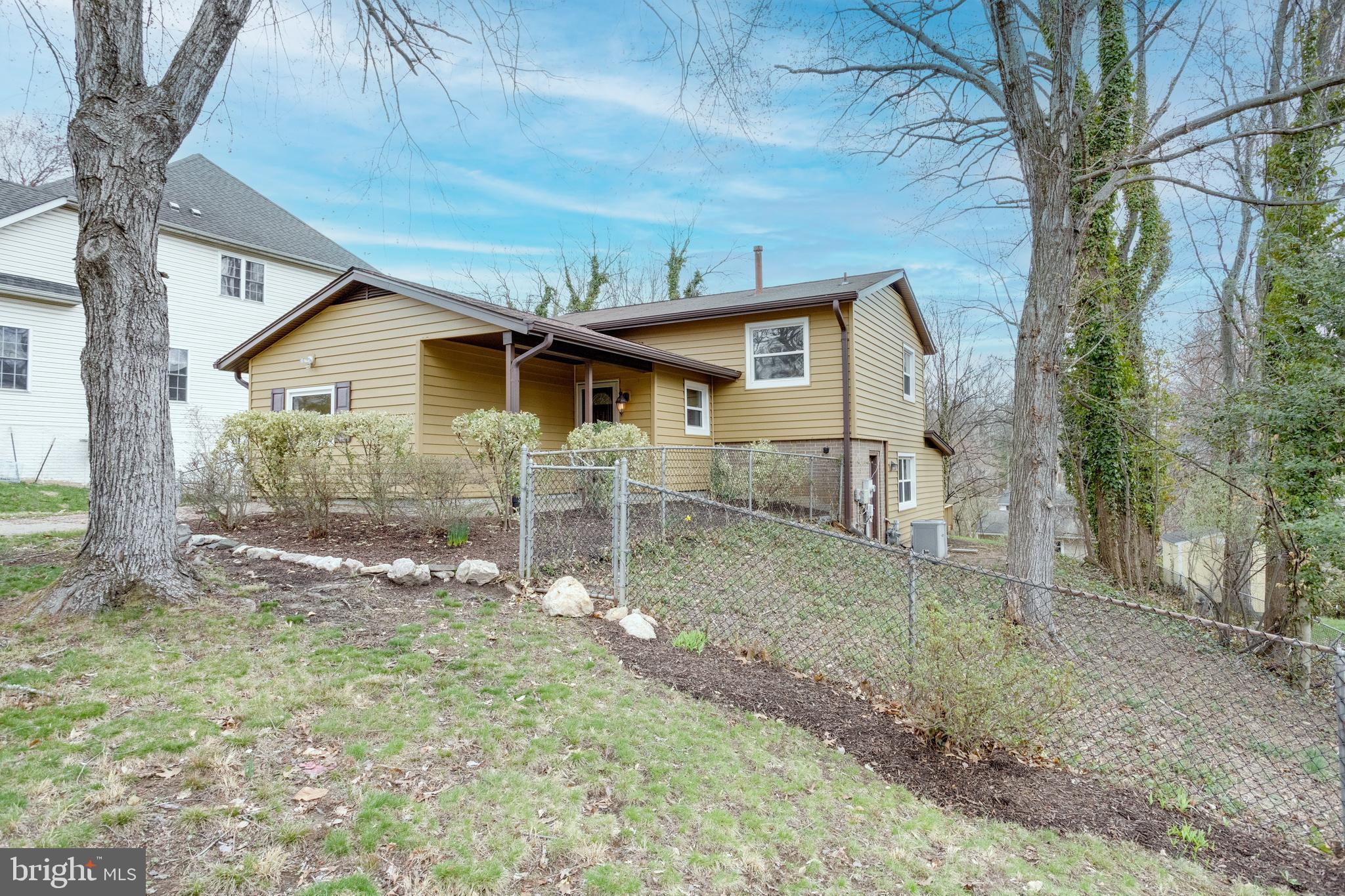 ROLLING VALLEY WEST - Residential