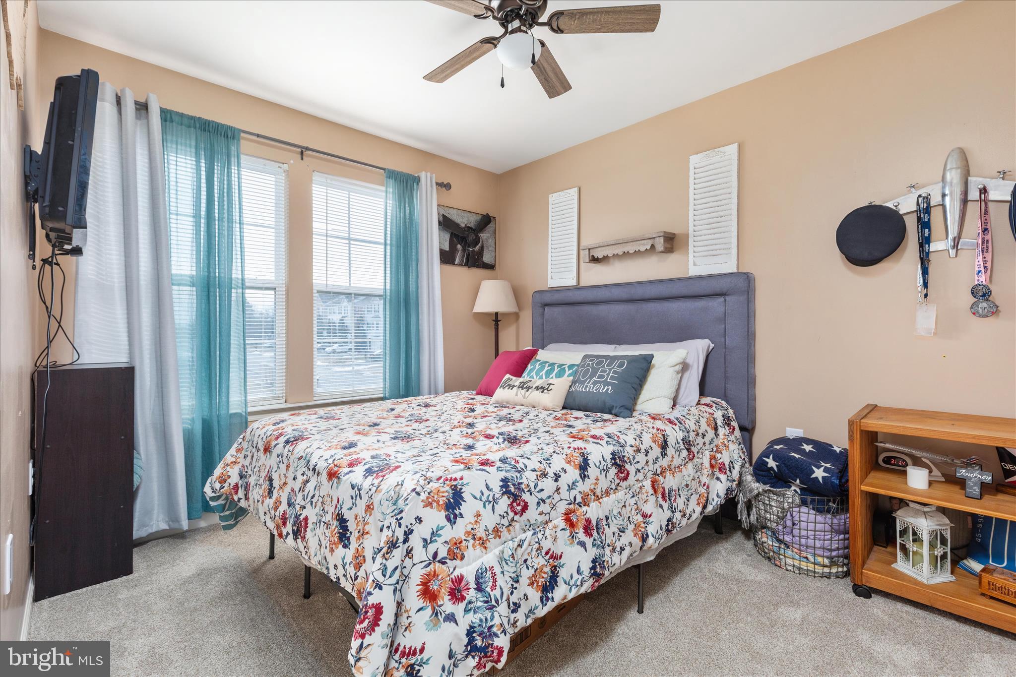 MANOR PARK - Residential