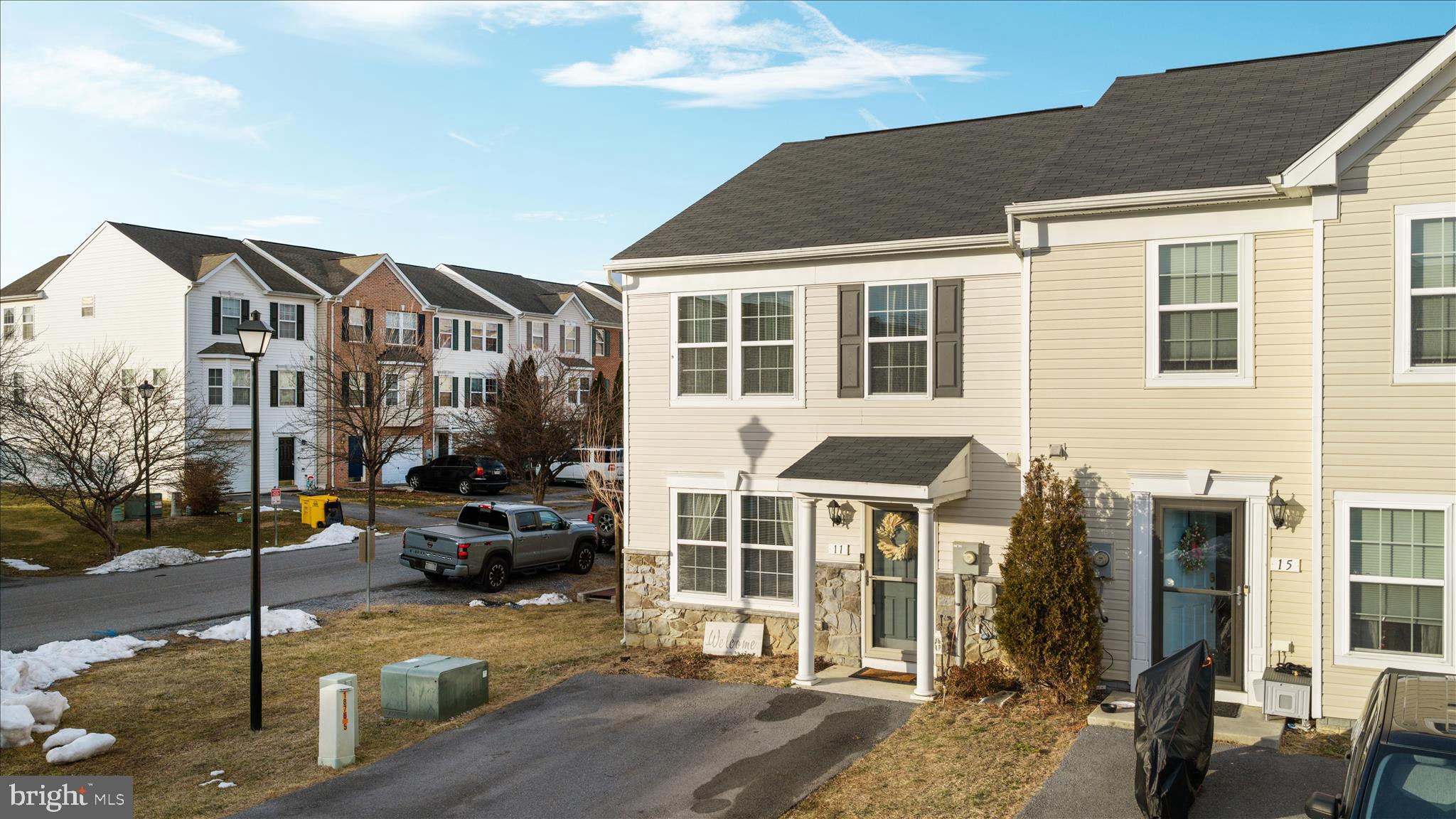 MANOR PARK - Residential