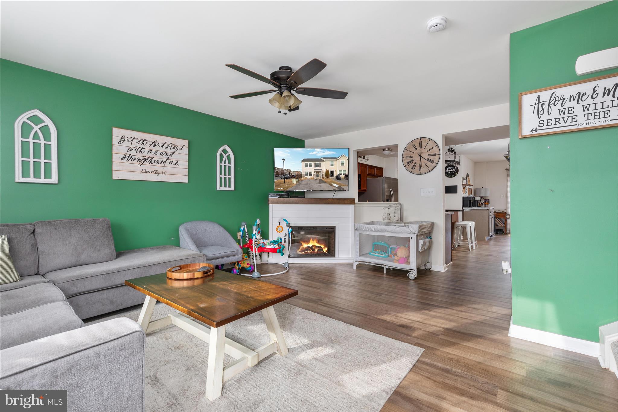 MANOR PARK - Residential