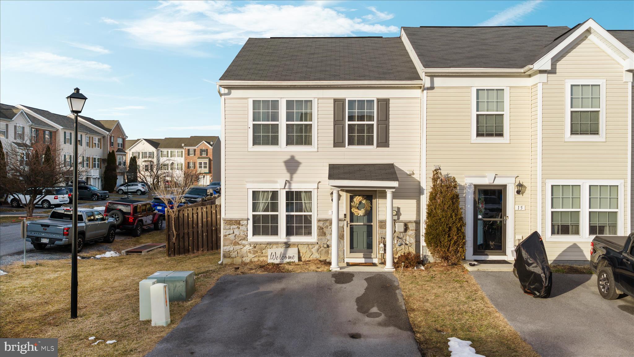 MANOR PARK - Residential