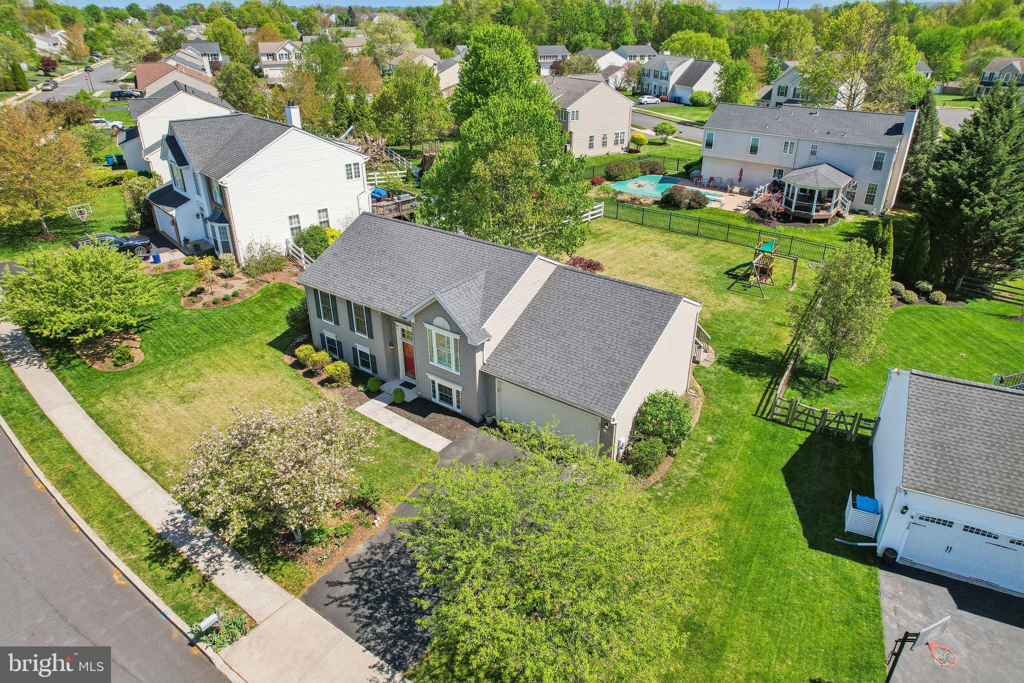 STONEY RUN - Residential