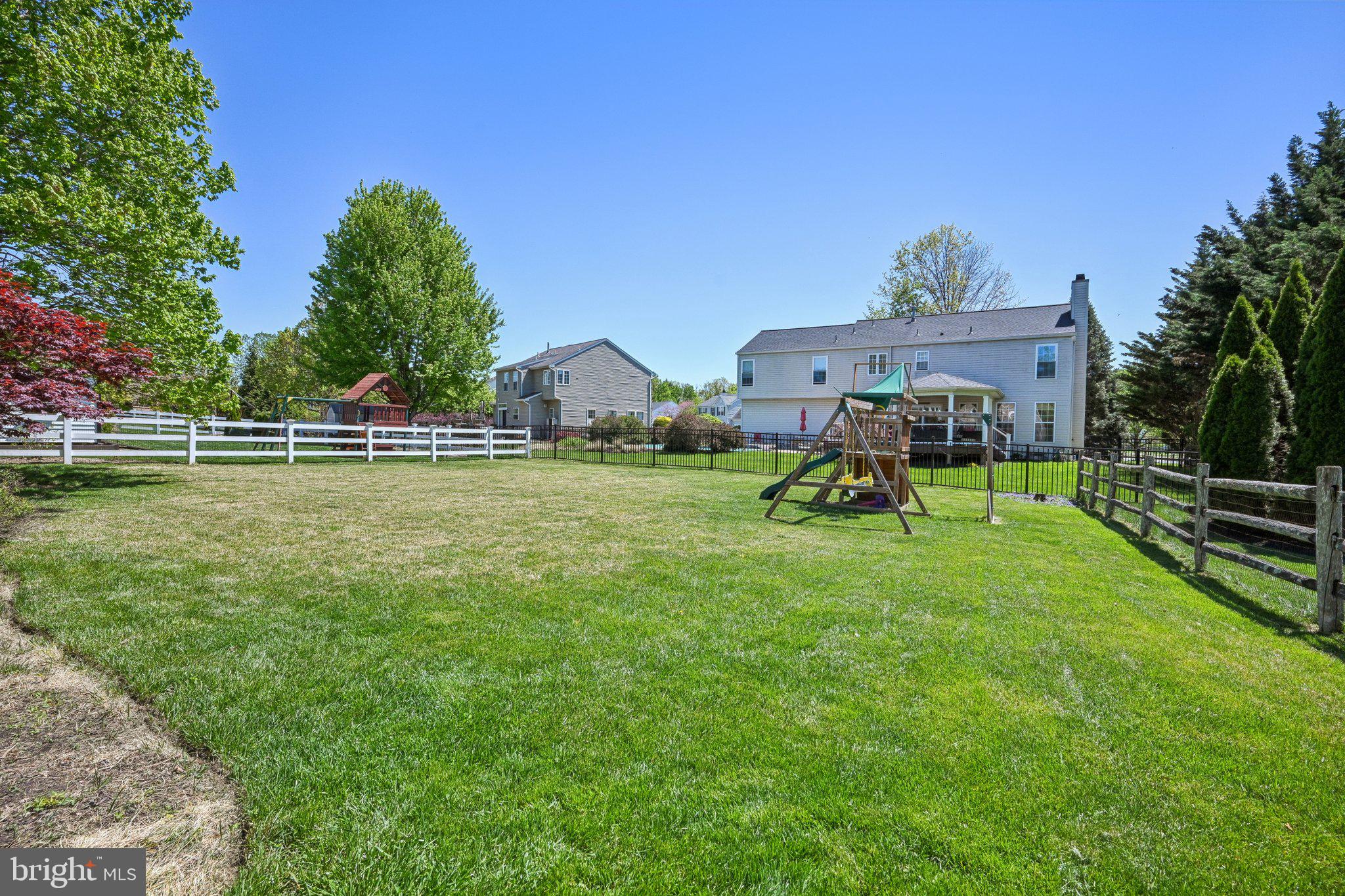 STONEY RUN - Residential