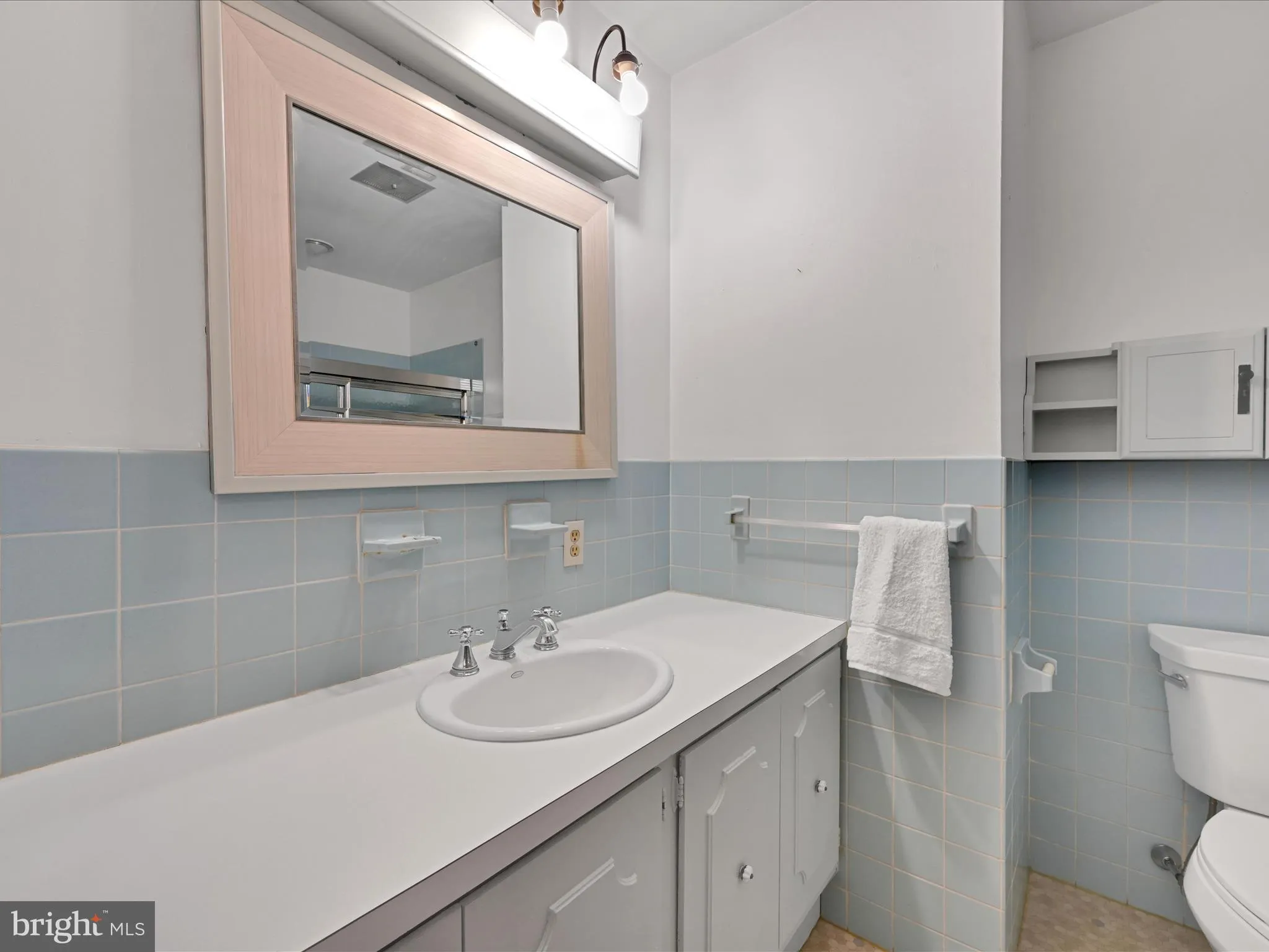 Lititz, Pennsylvania 17543, United States, 3 Bedrooms Bedrooms, ,3 BathroomsBathrooms,Residential,Coming Soon,235063