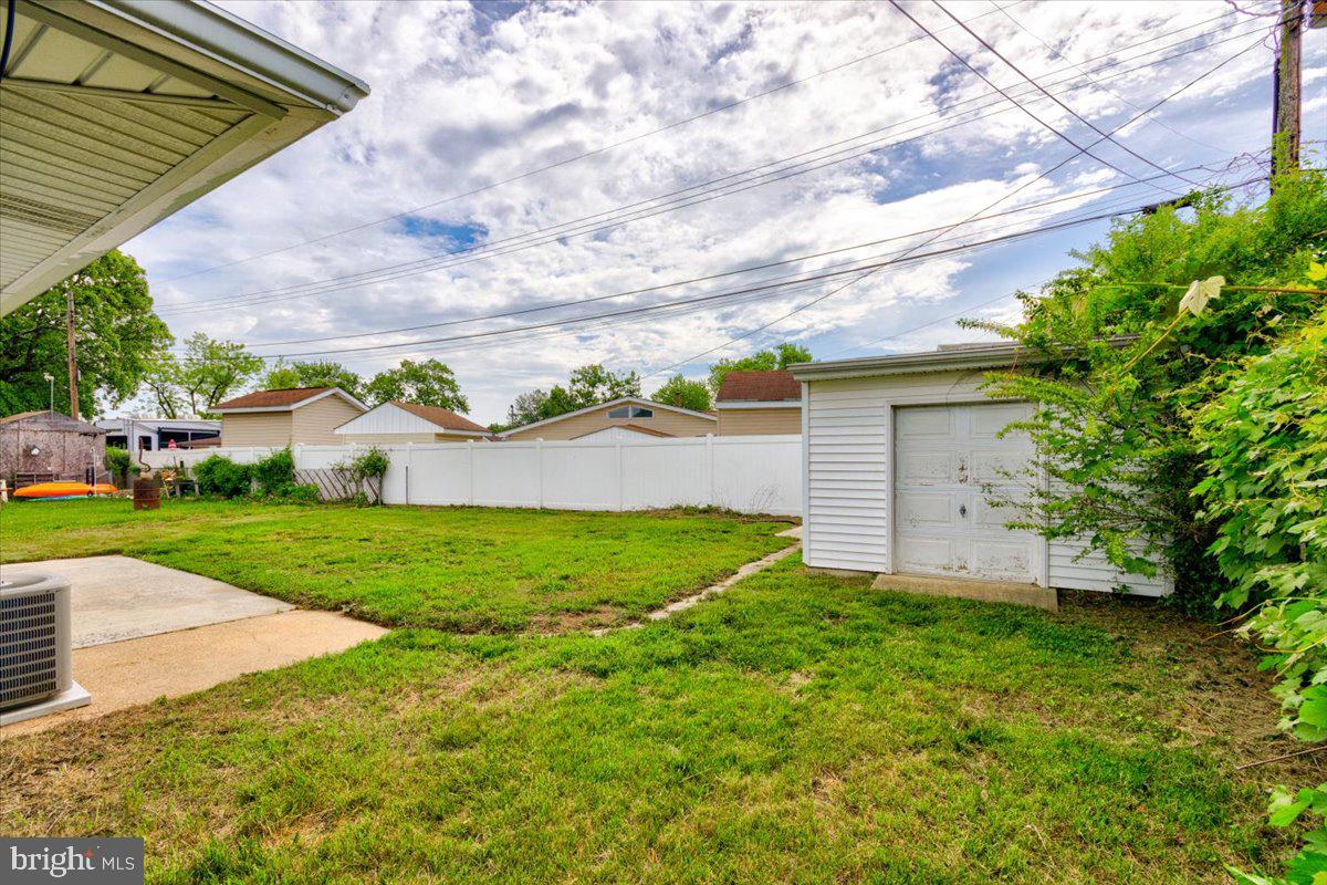 MUNROE GARDENS - Residential