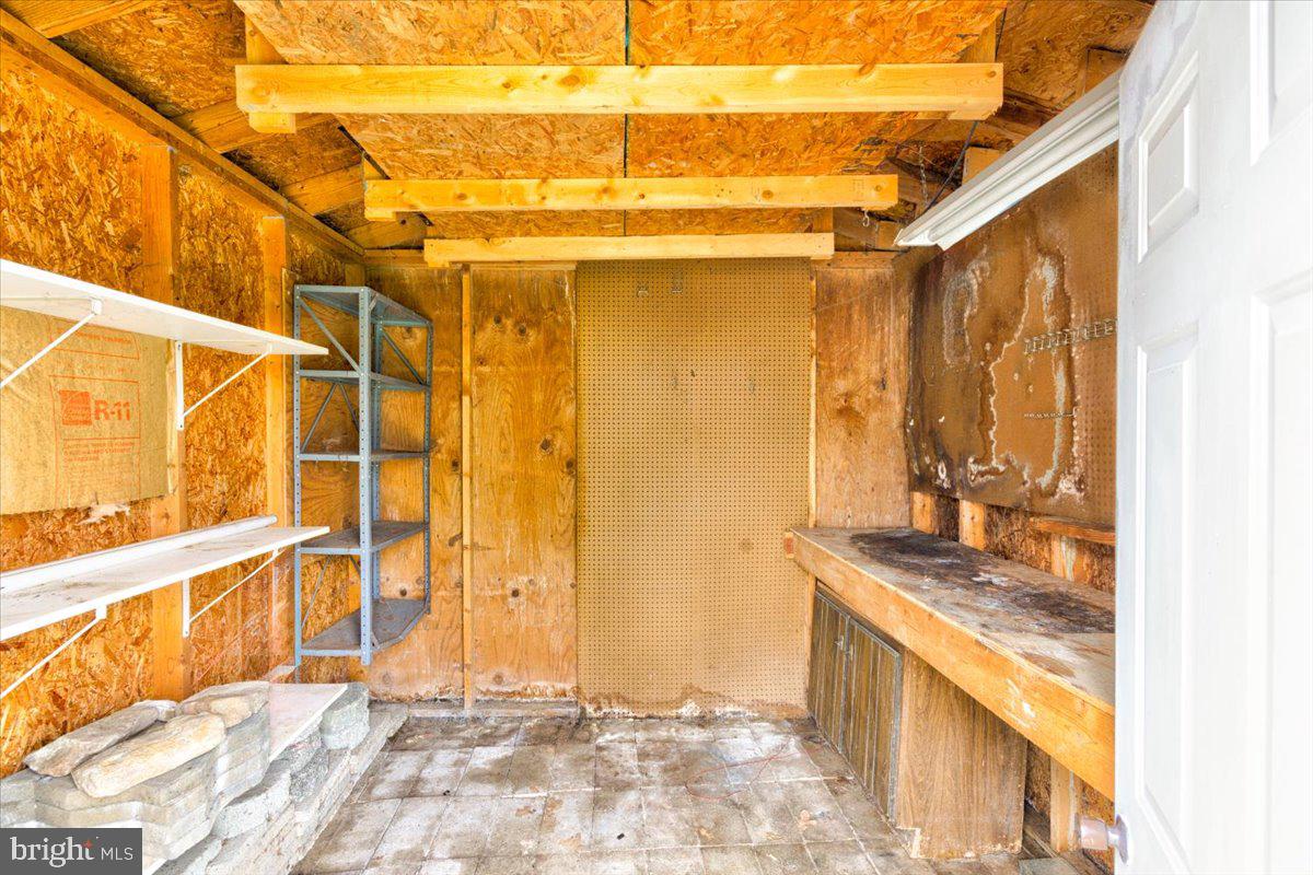 MUNROE GARDENS - Residential