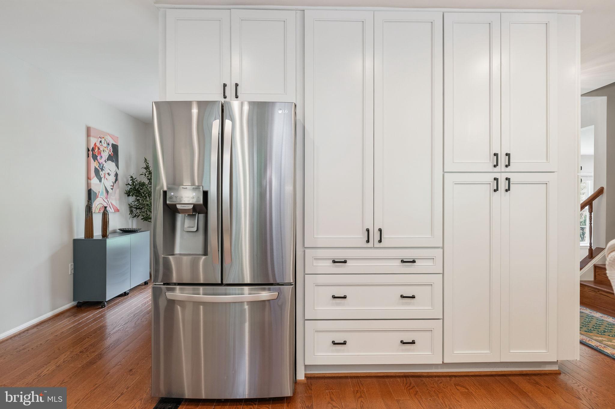 LAKEWOOD HILLS - Residential
