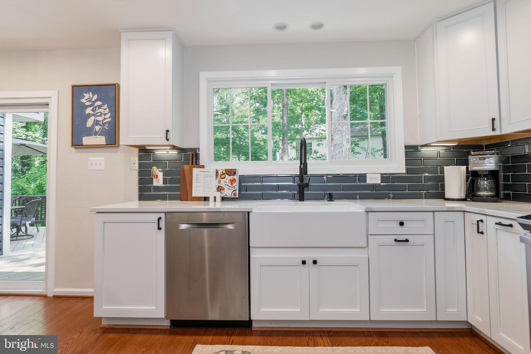 LAKEWOOD HILLS - Residential