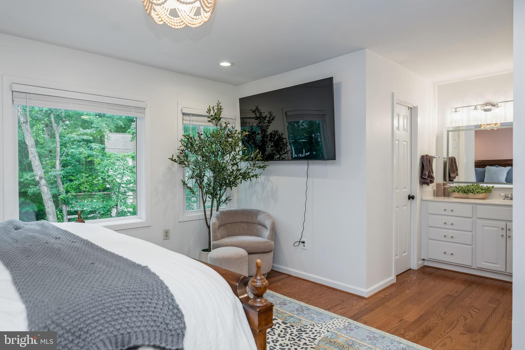 LAKEWOOD HILLS - Residential