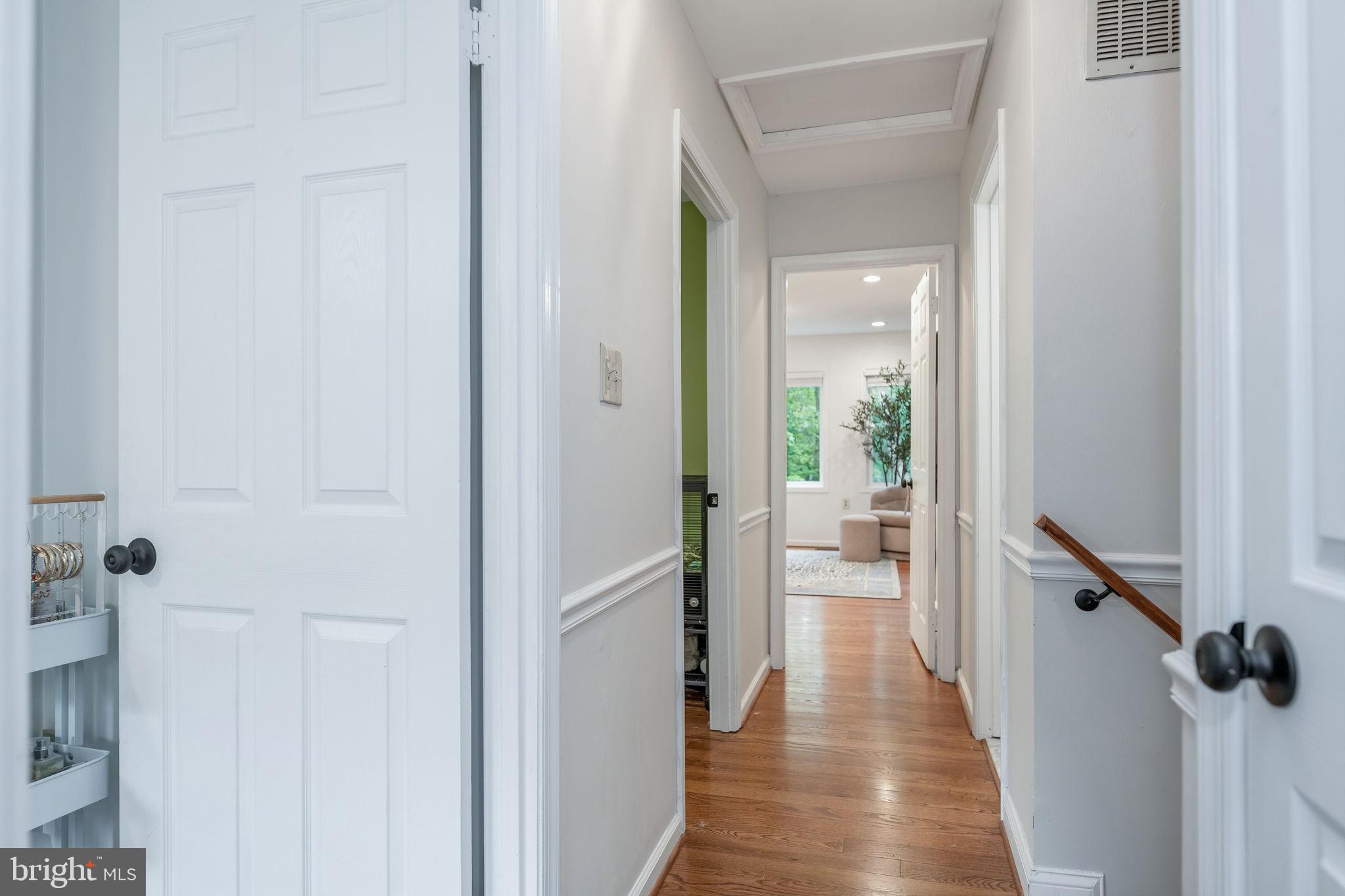 LAKEWOOD HILLS - Residential
