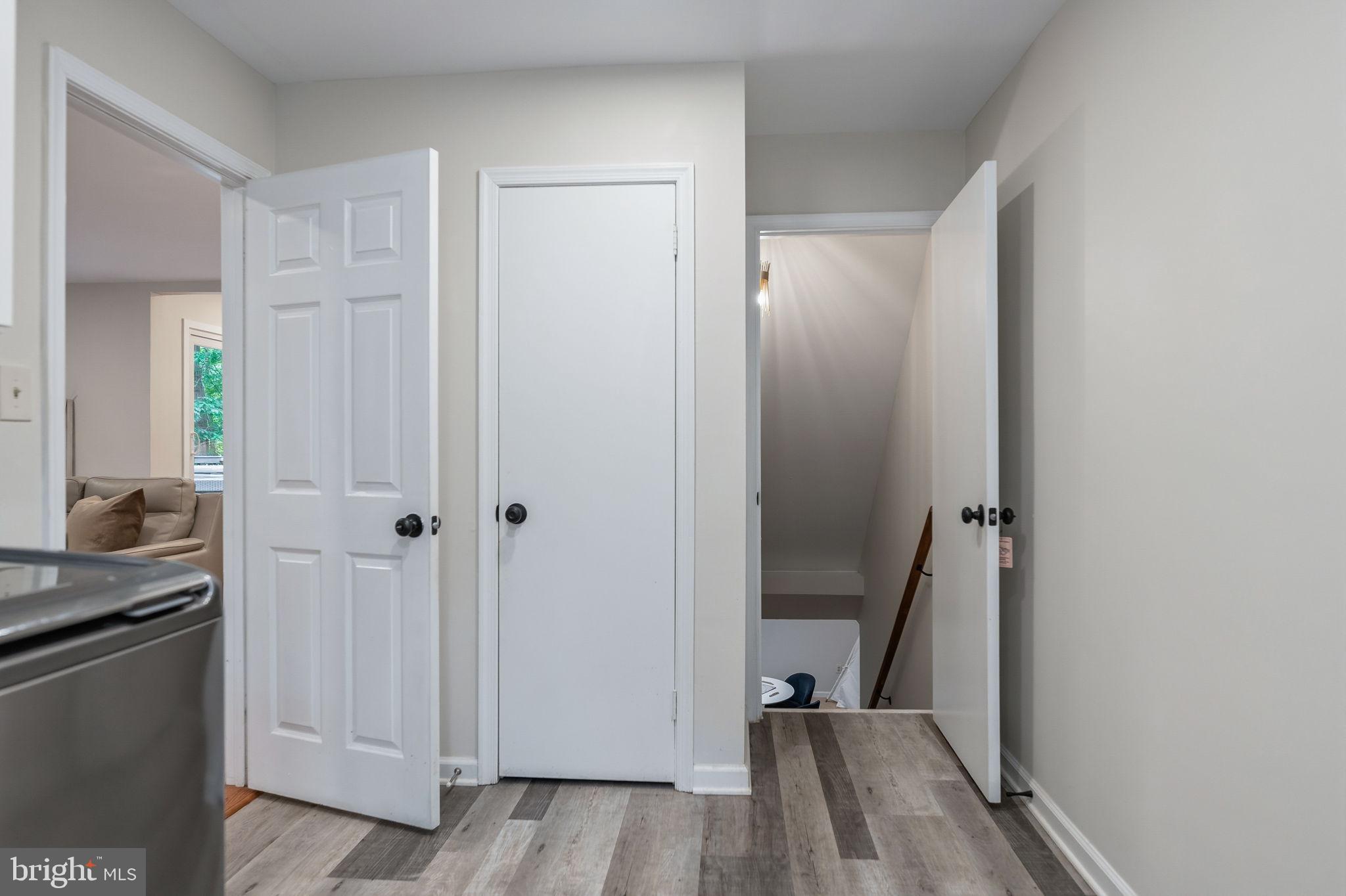 LAKEWOOD HILLS - Residential