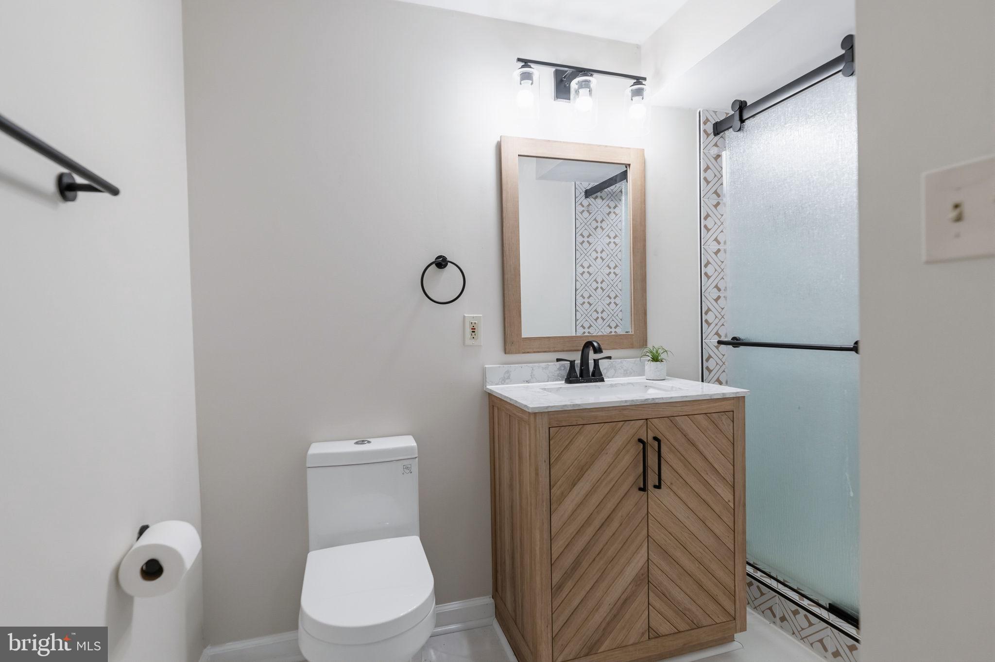 LAKEWOOD HILLS - Residential