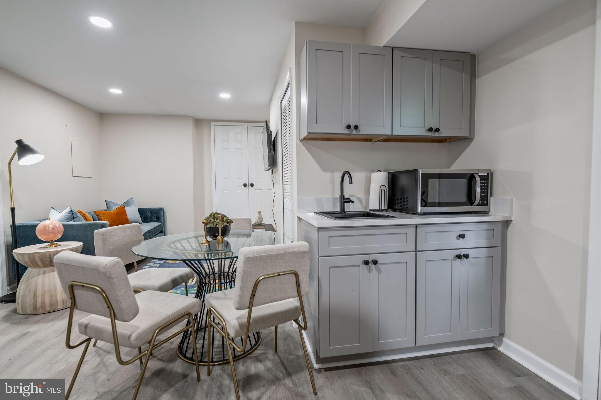 LAKEWOOD HILLS - Residential