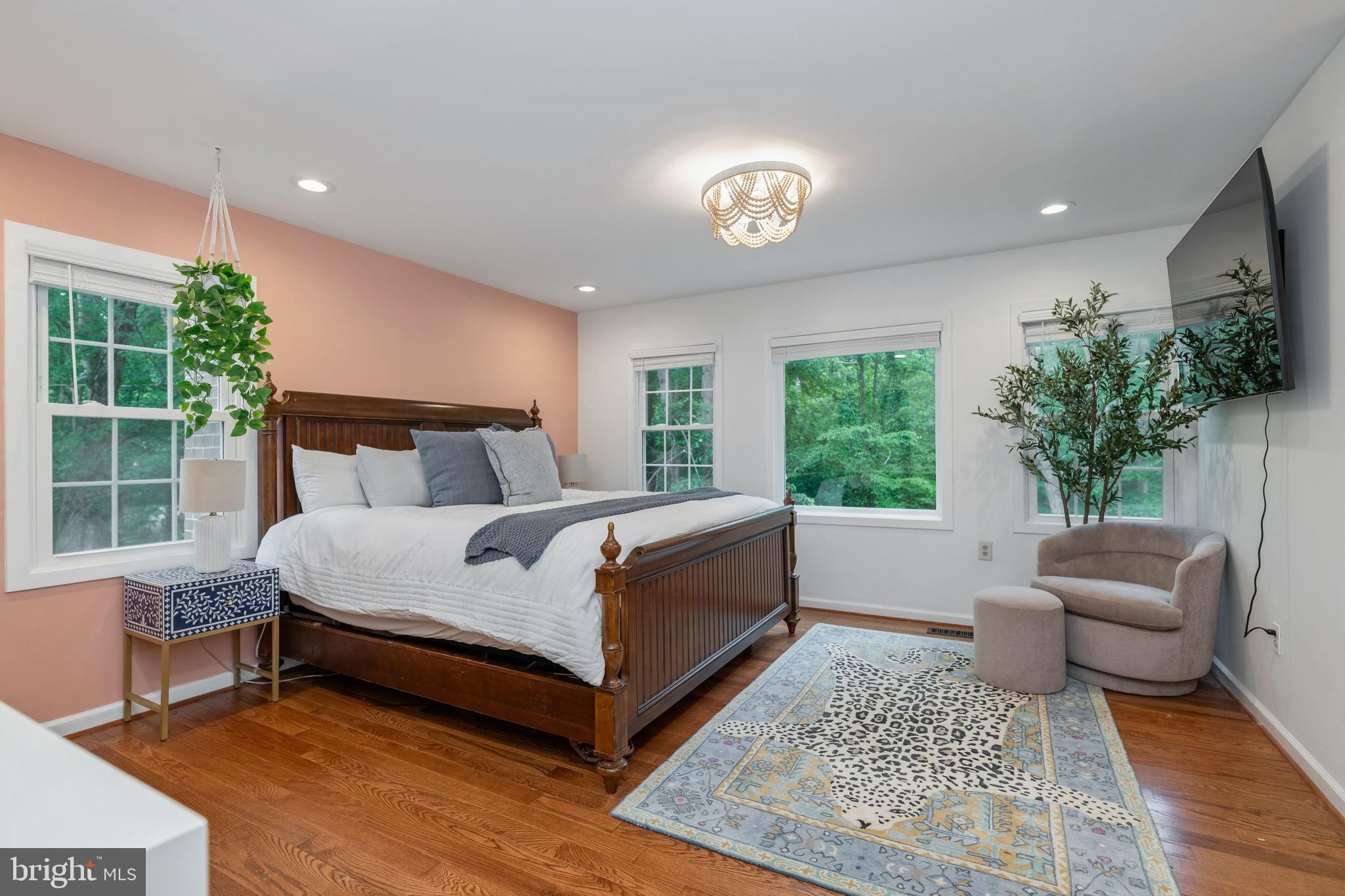 LAKEWOOD HILLS - Residential