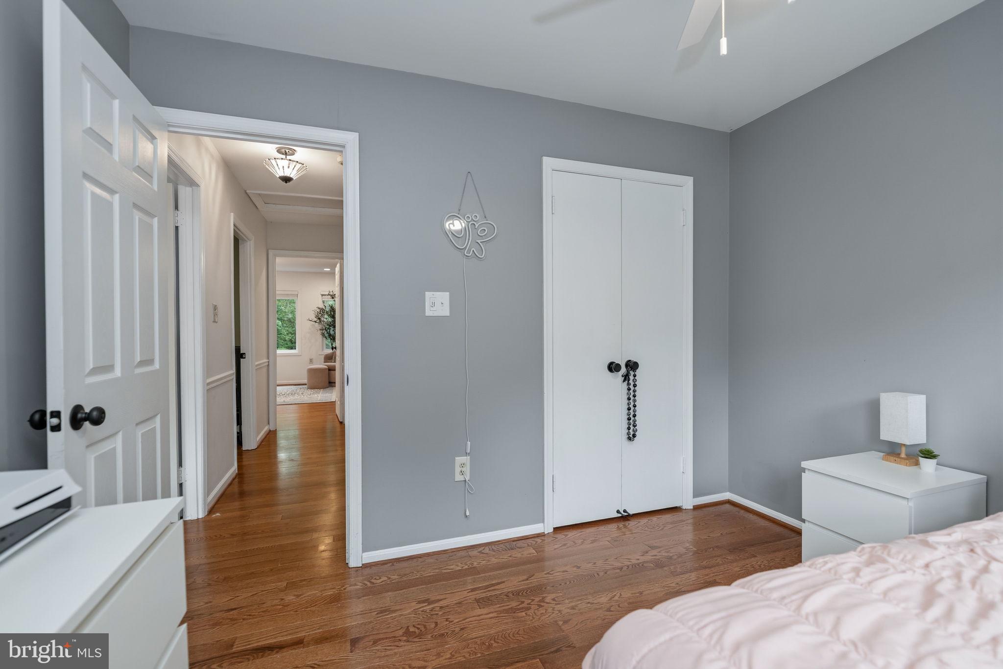 LAKEWOOD HILLS - Residential