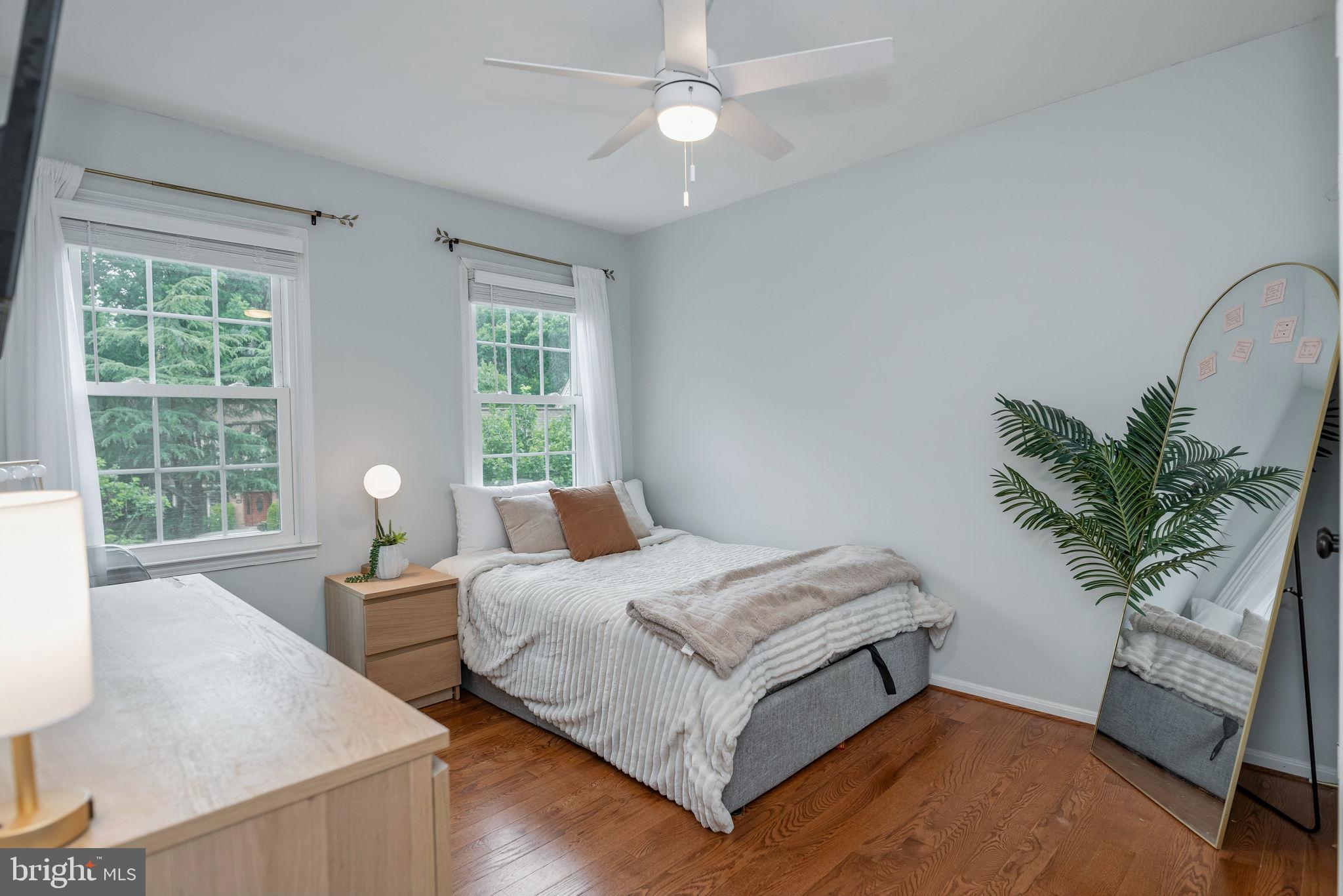LAKEWOOD HILLS - Residential